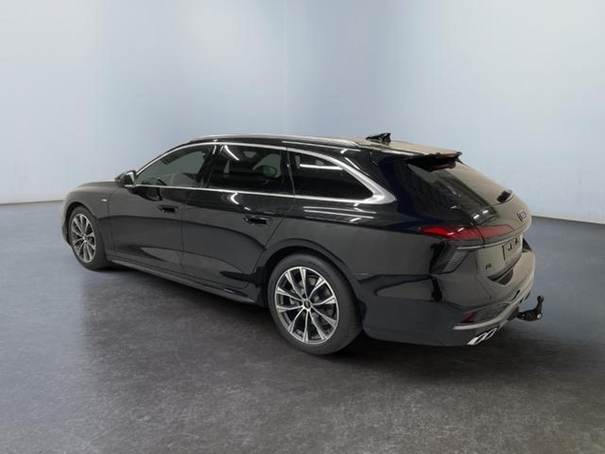 Audi A6 S-Line (2025) - Photo 5