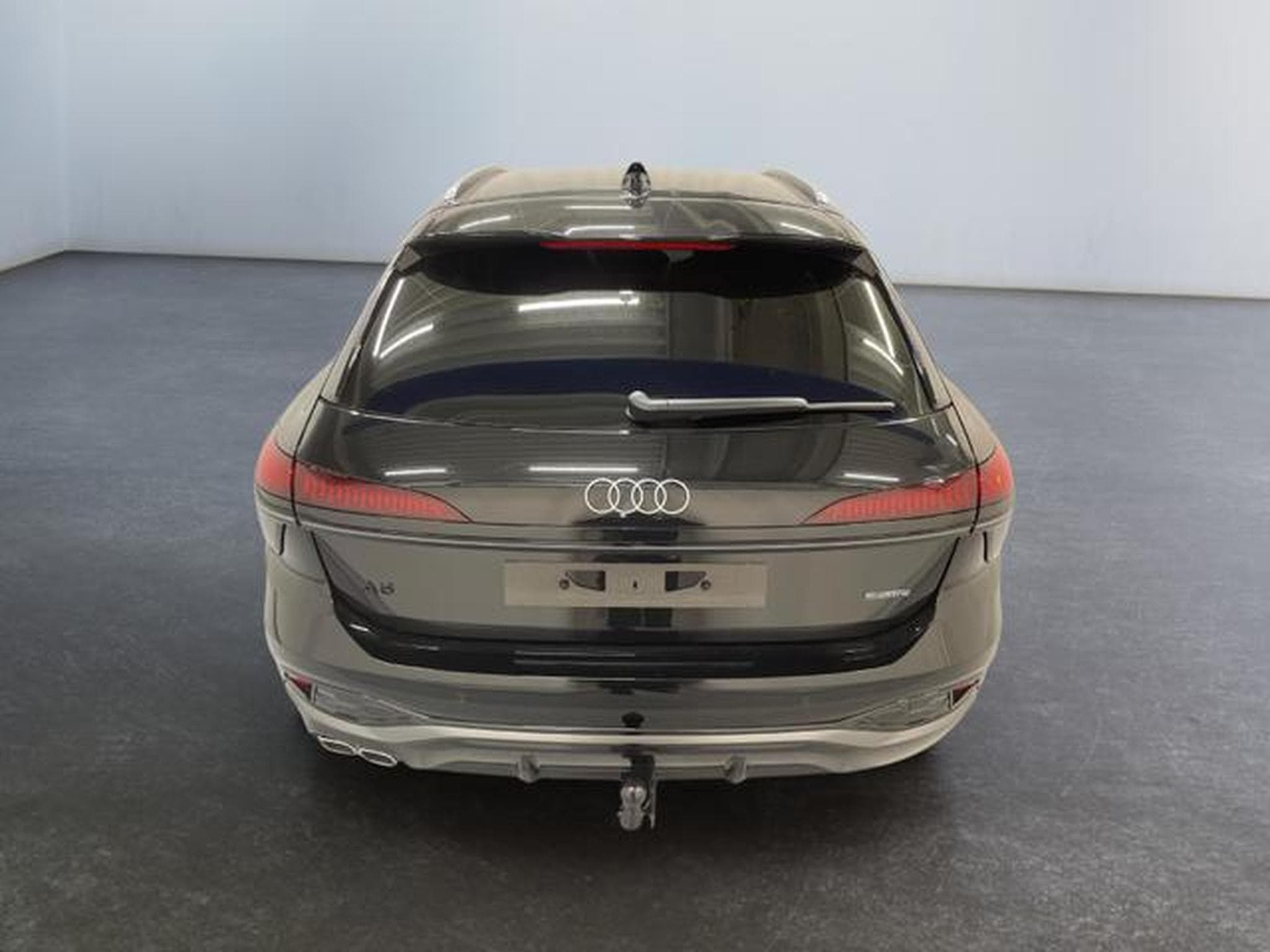 Audi A6 S-Line (2025) - Photo 6