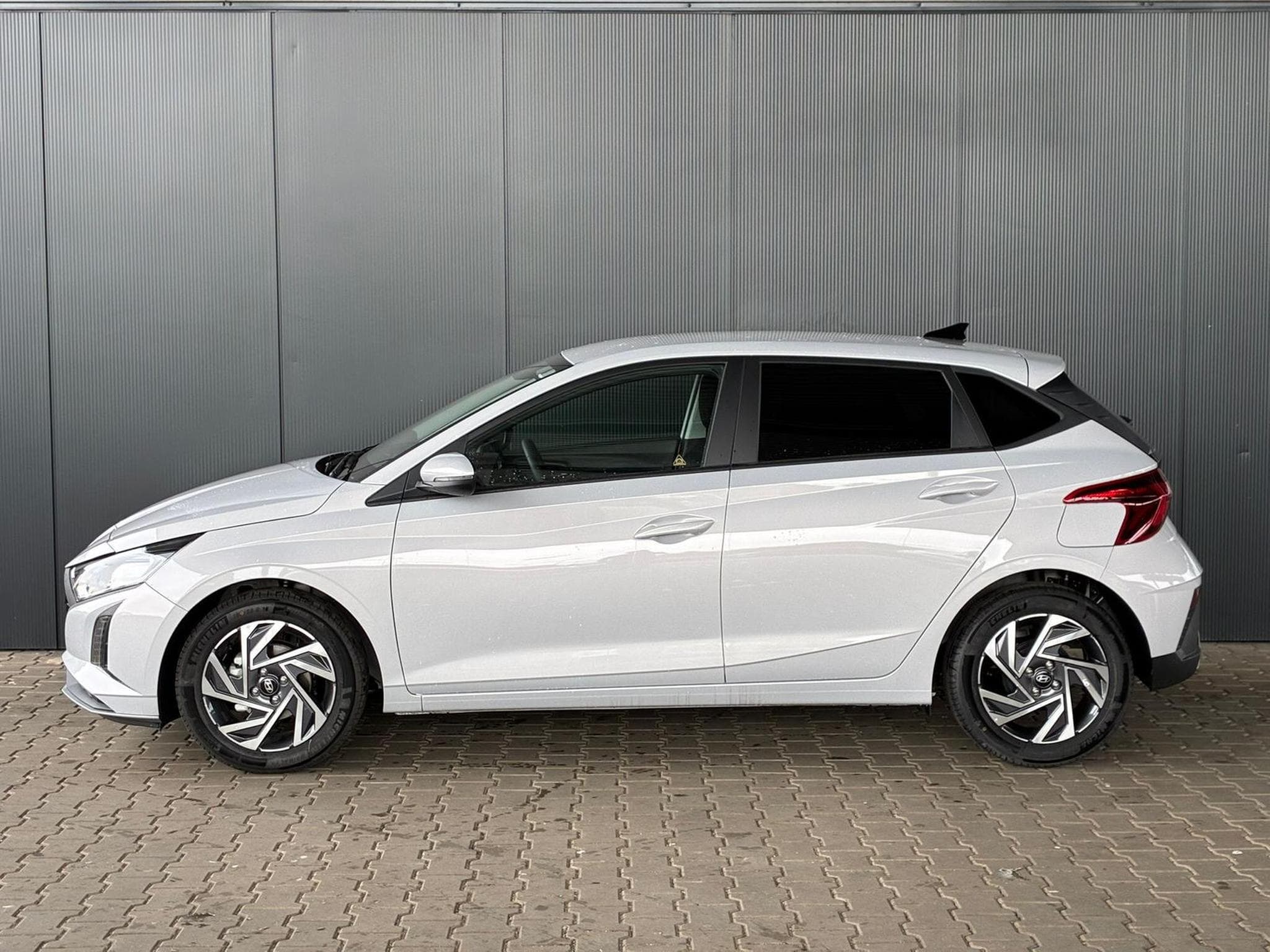 Hyundai i20 Pure (2025) - Photo 2