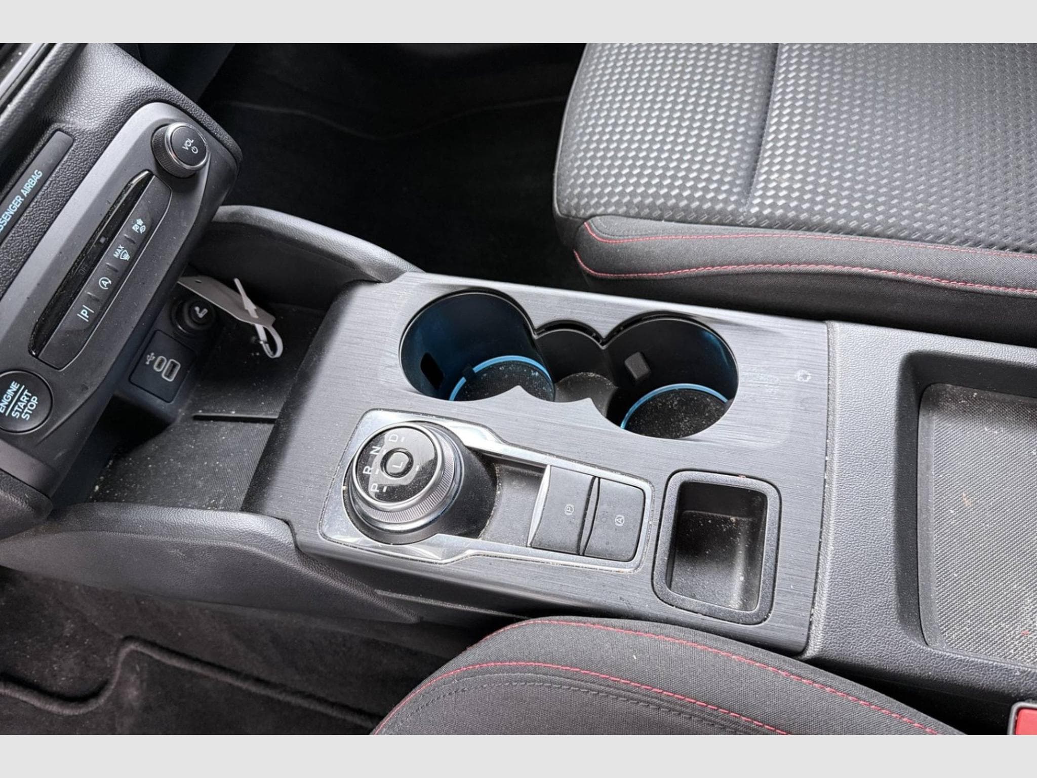 Ford Focus ST-Line x (2025) - Photo 13