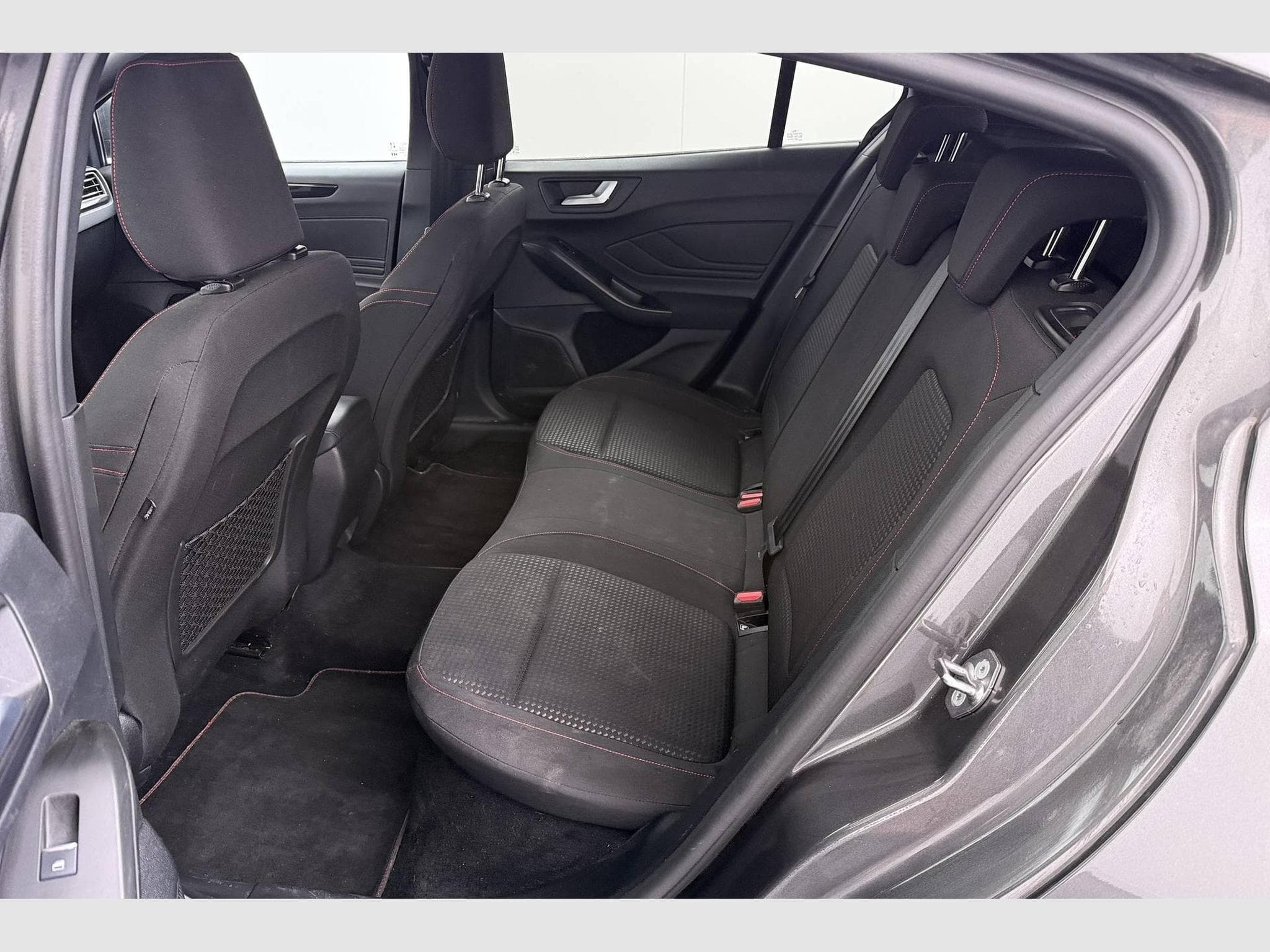 Ford Focus ST-Line x (2025) - Photo 15