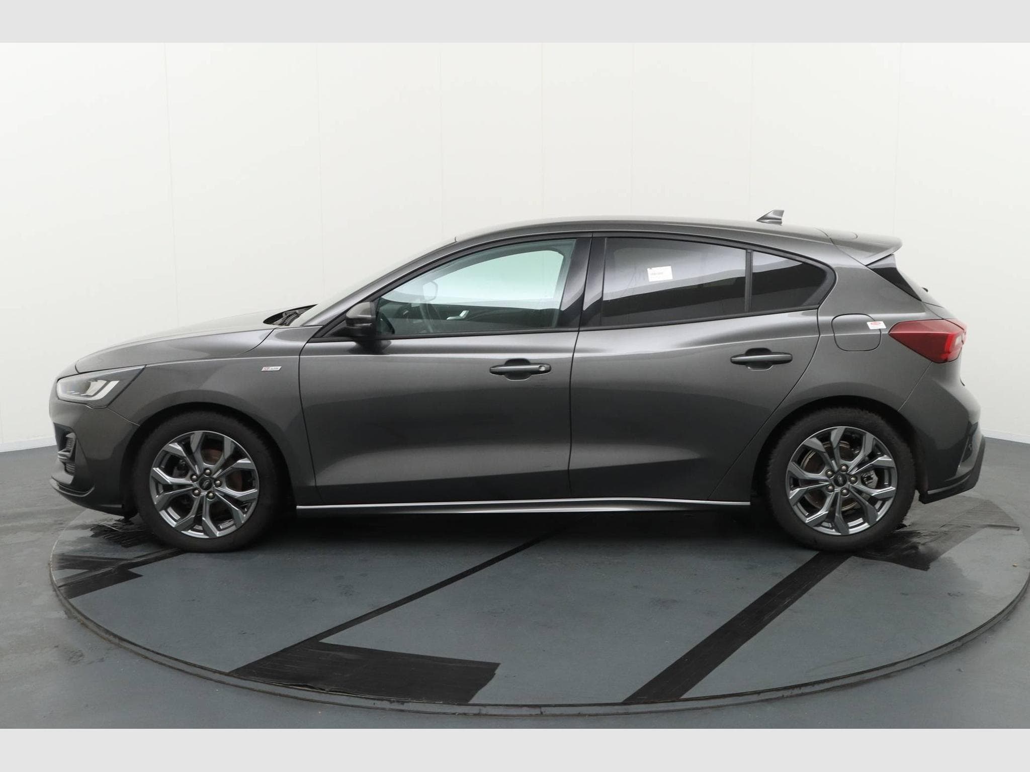 Ford Focus ST-Line x (2025) - Photo 2