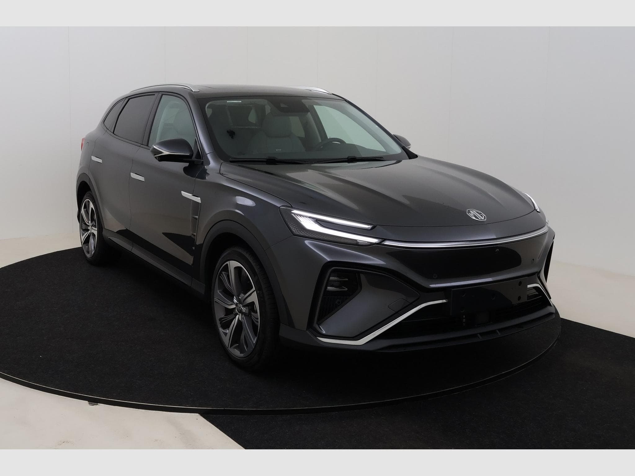 Mg Marvel R Luxury (2025) - Photo 3