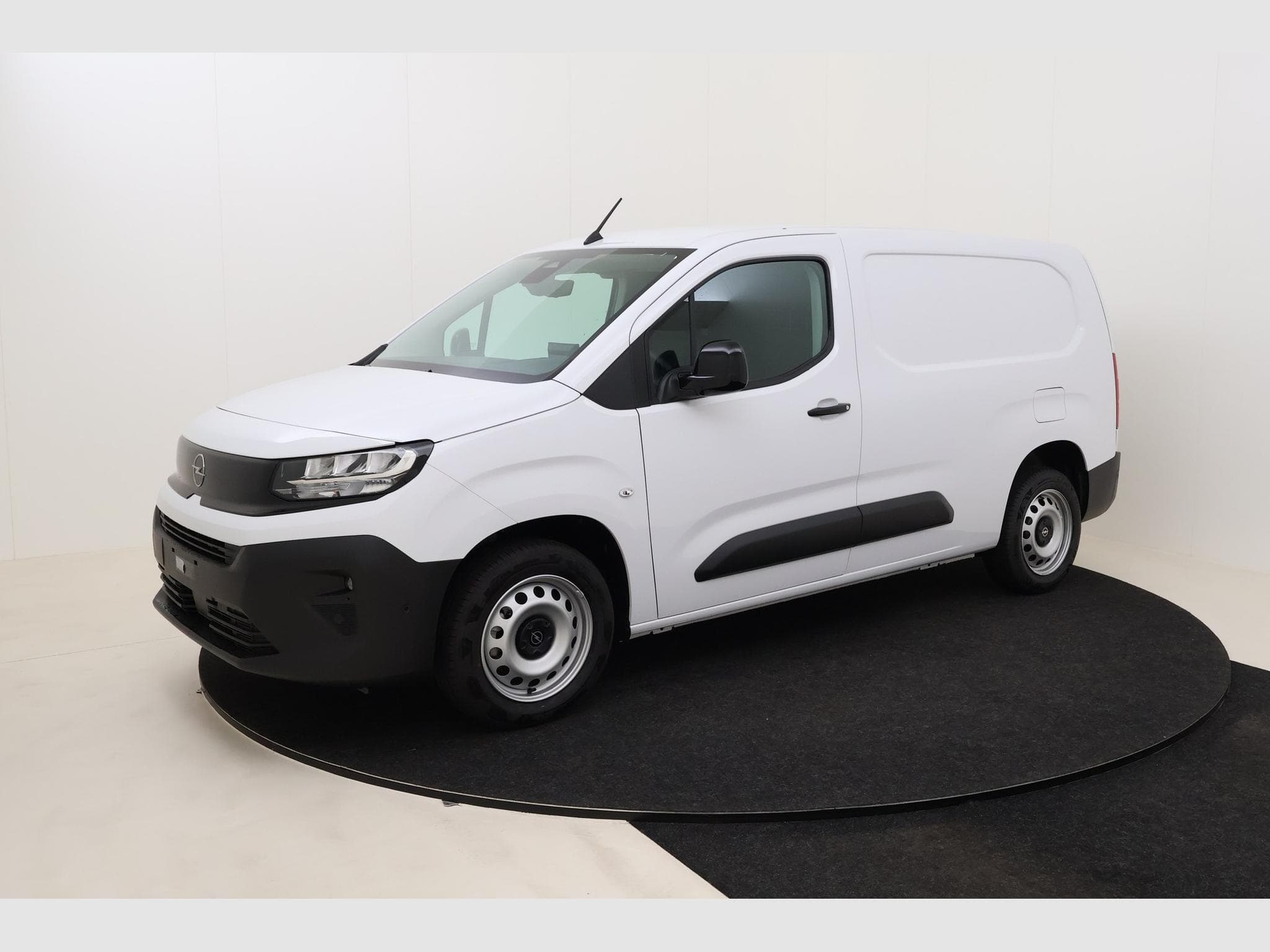 Opel Combo Cargo L2H1 Heavy (2026) - Photo 10