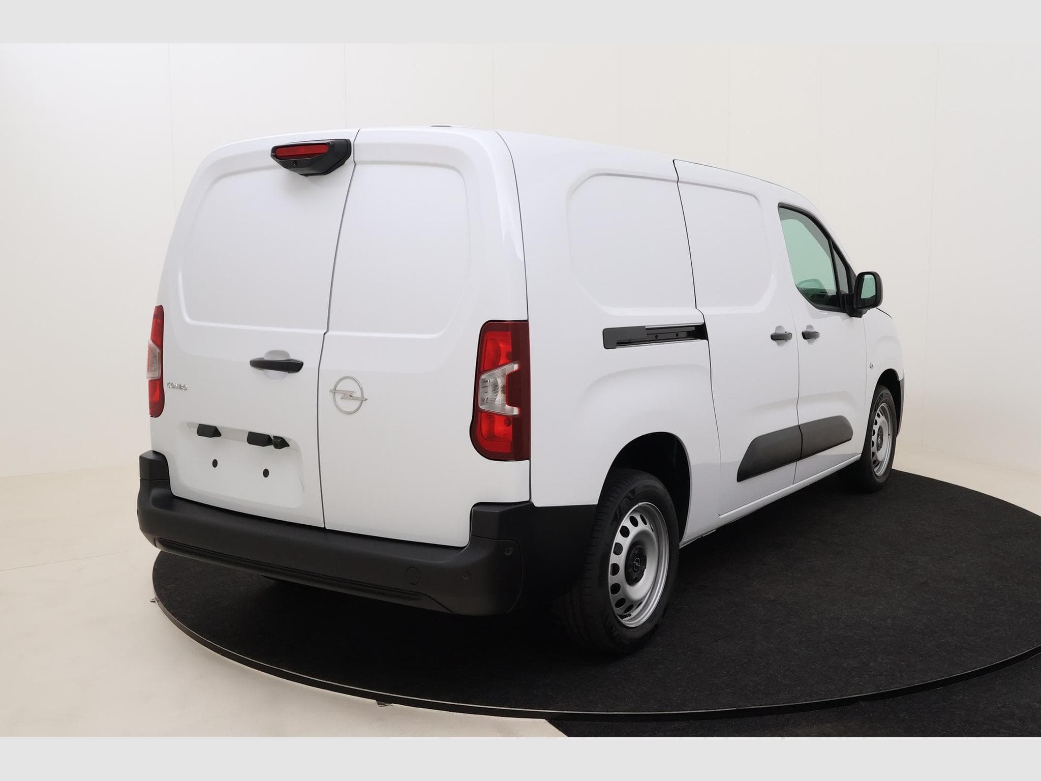 Opel Combo Cargo L2H1 Heavy (2026) - Photo 6