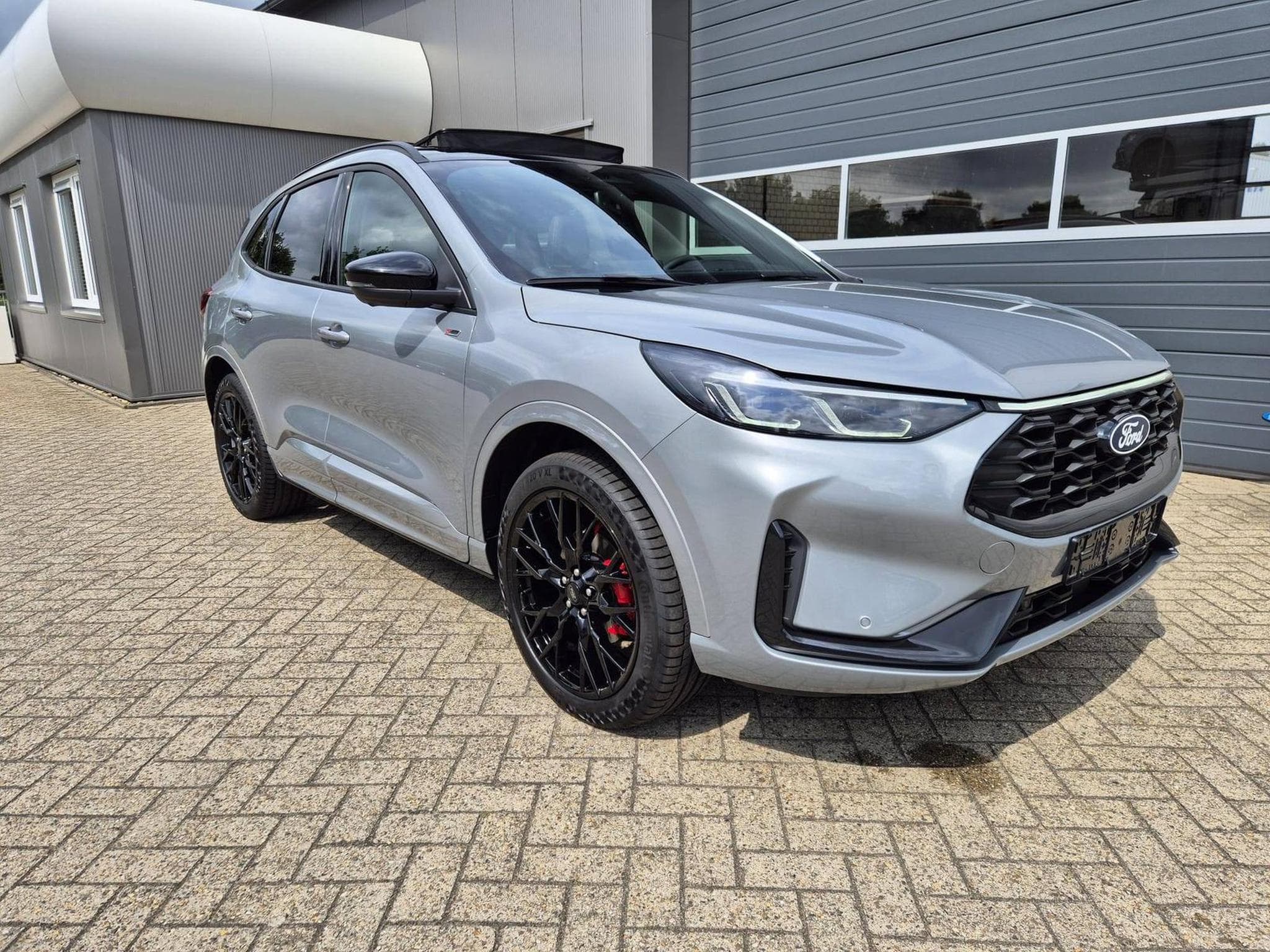 Ford Kuga ST-Line (2025) - Photo 7