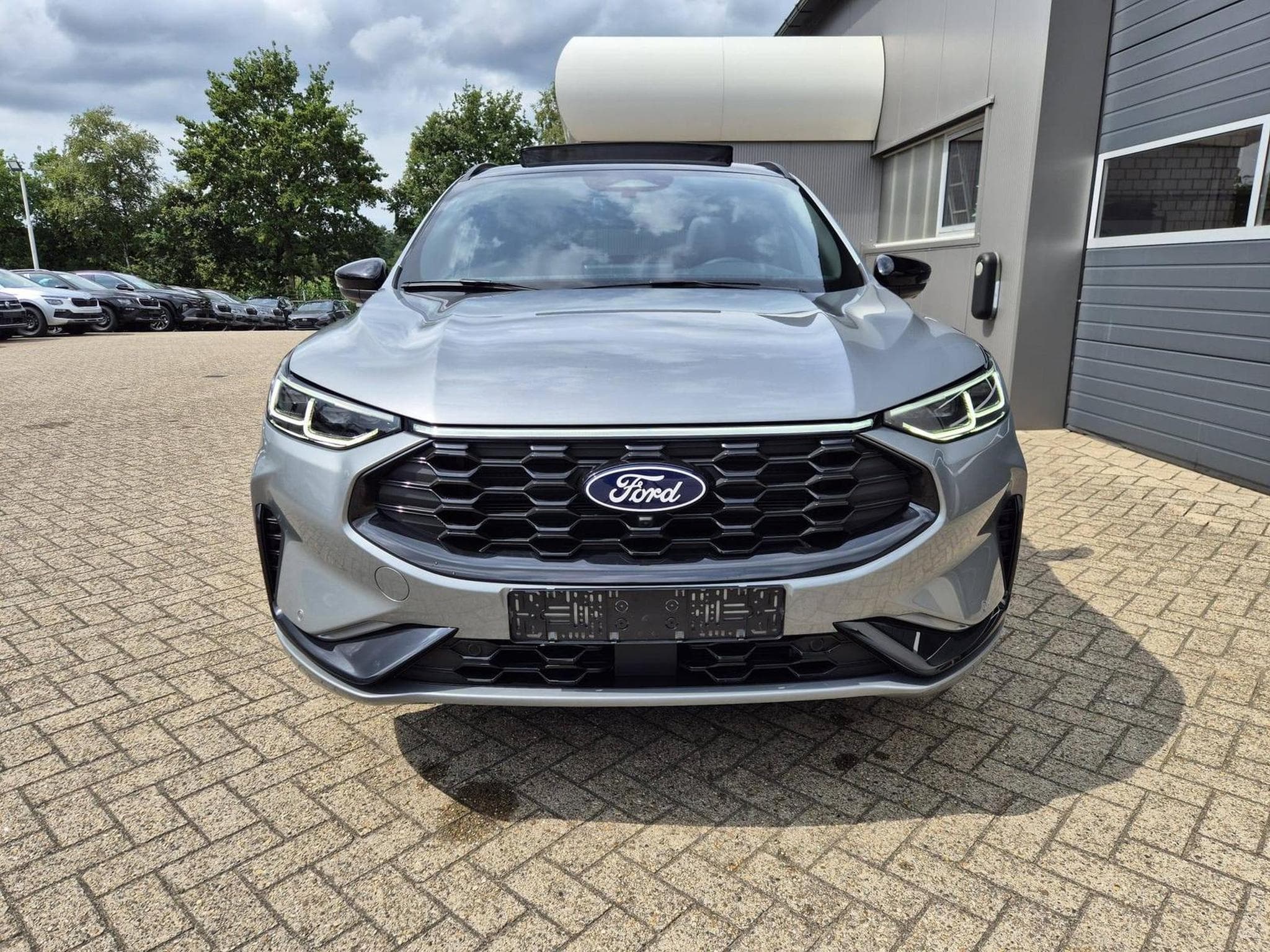 Ford Kuga ST-Line (2025) - Photo 8