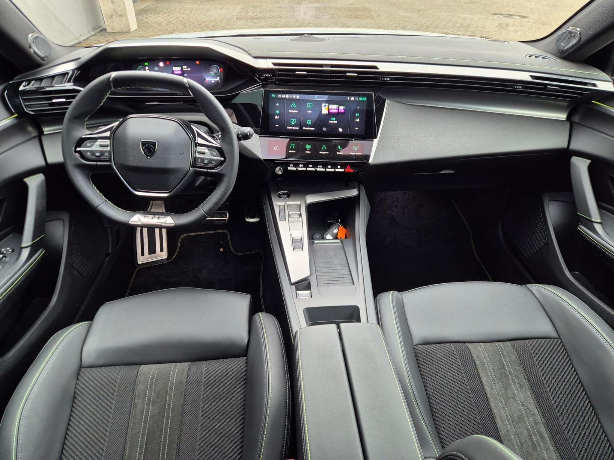 Peugeot 308 GT SW (2026) - Photo 13