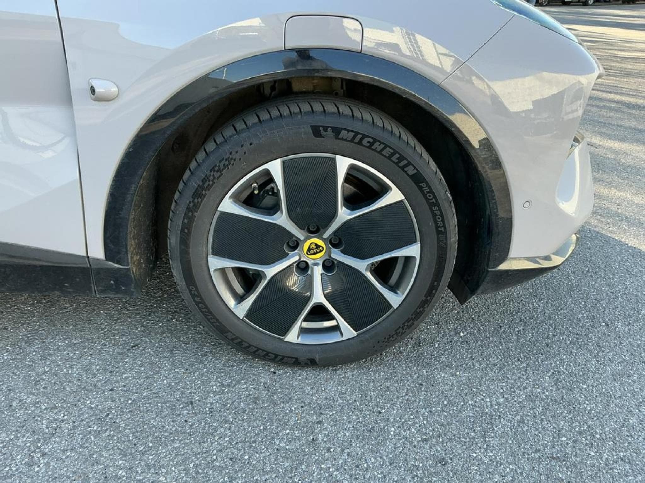 Lotus Eletre Eletre (2023) - Photo 19