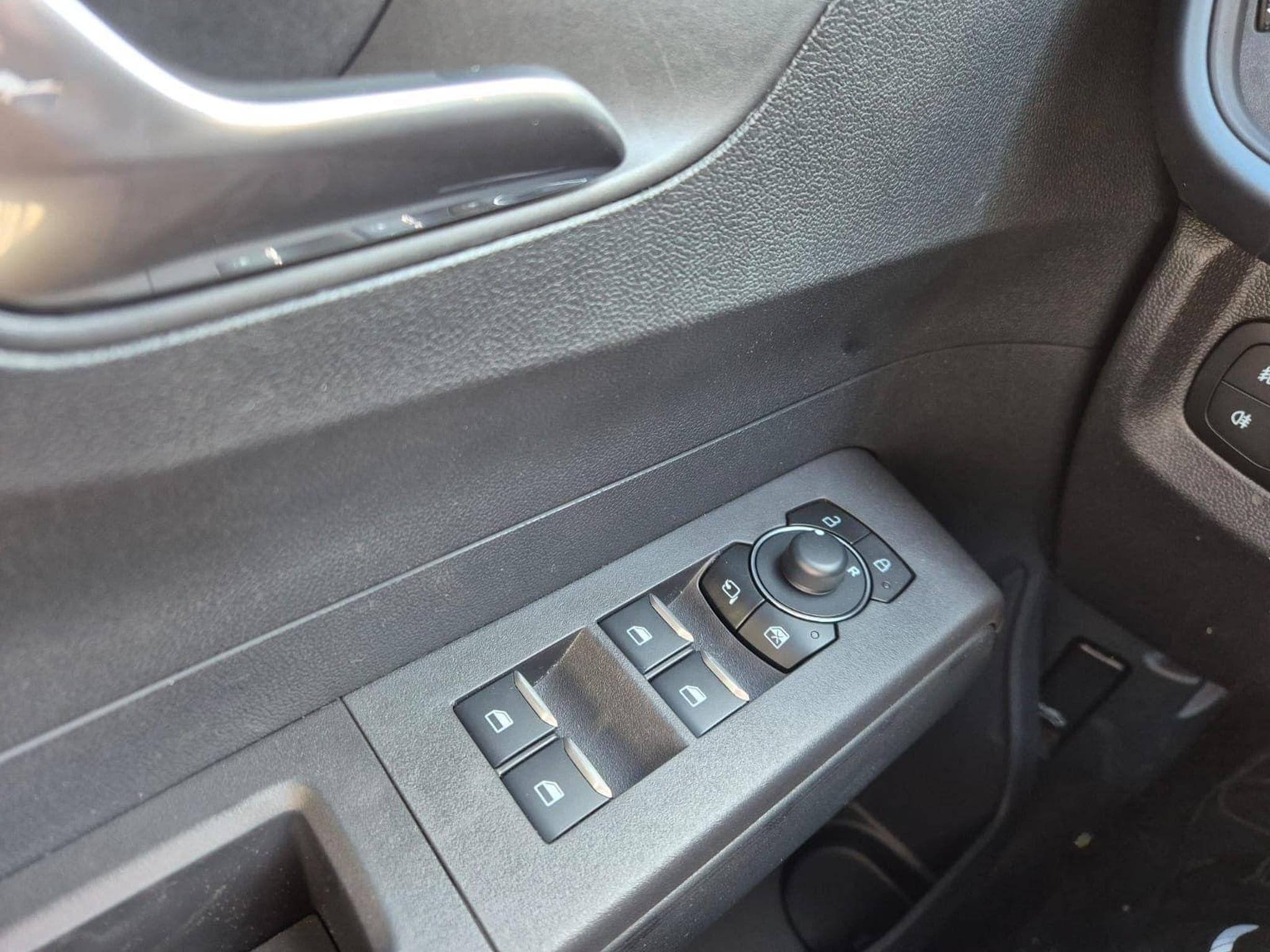 Ford Tourneo (2026) - Photo 14