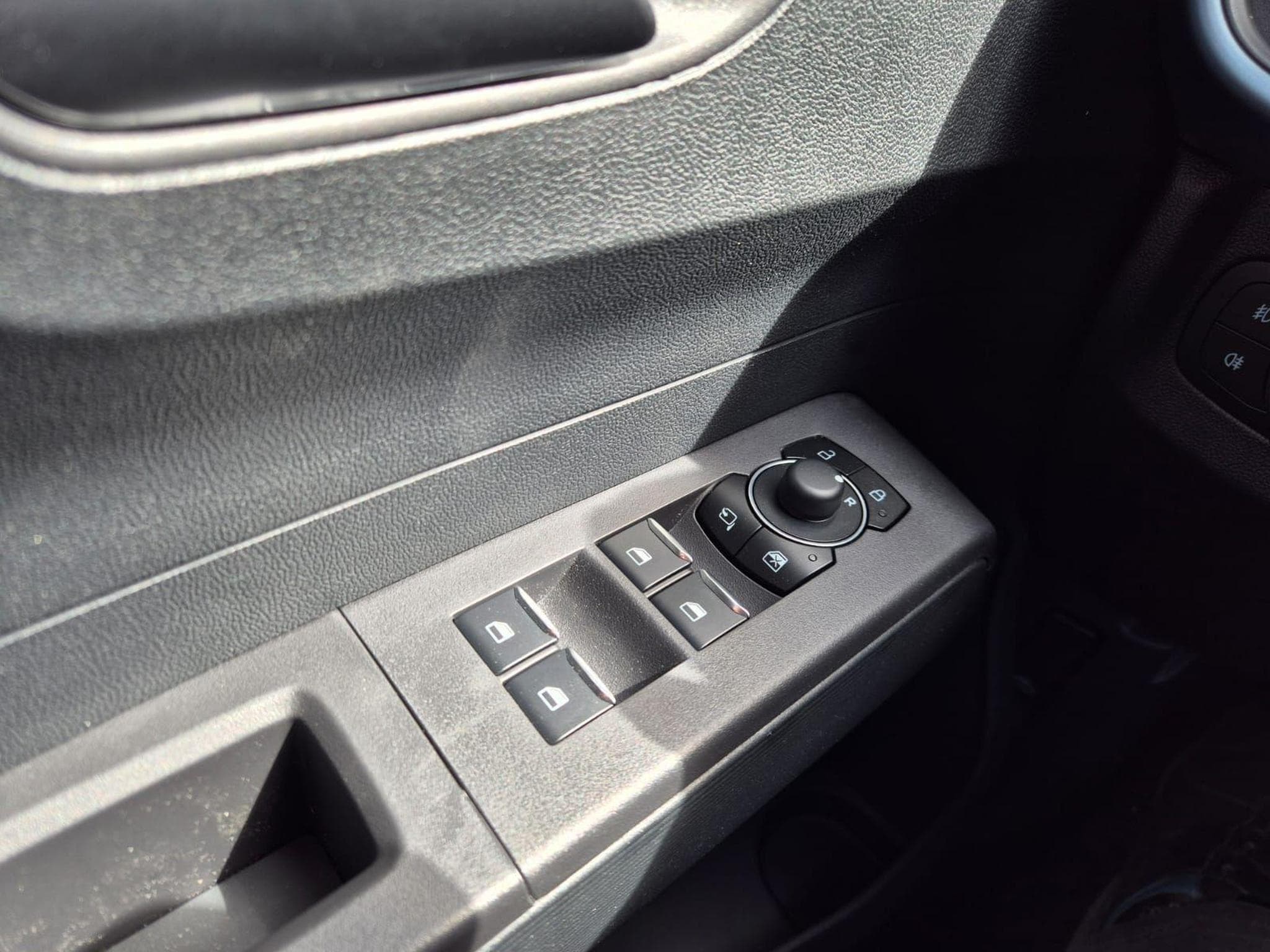 Ford Tourneo (2026) - Photo 14