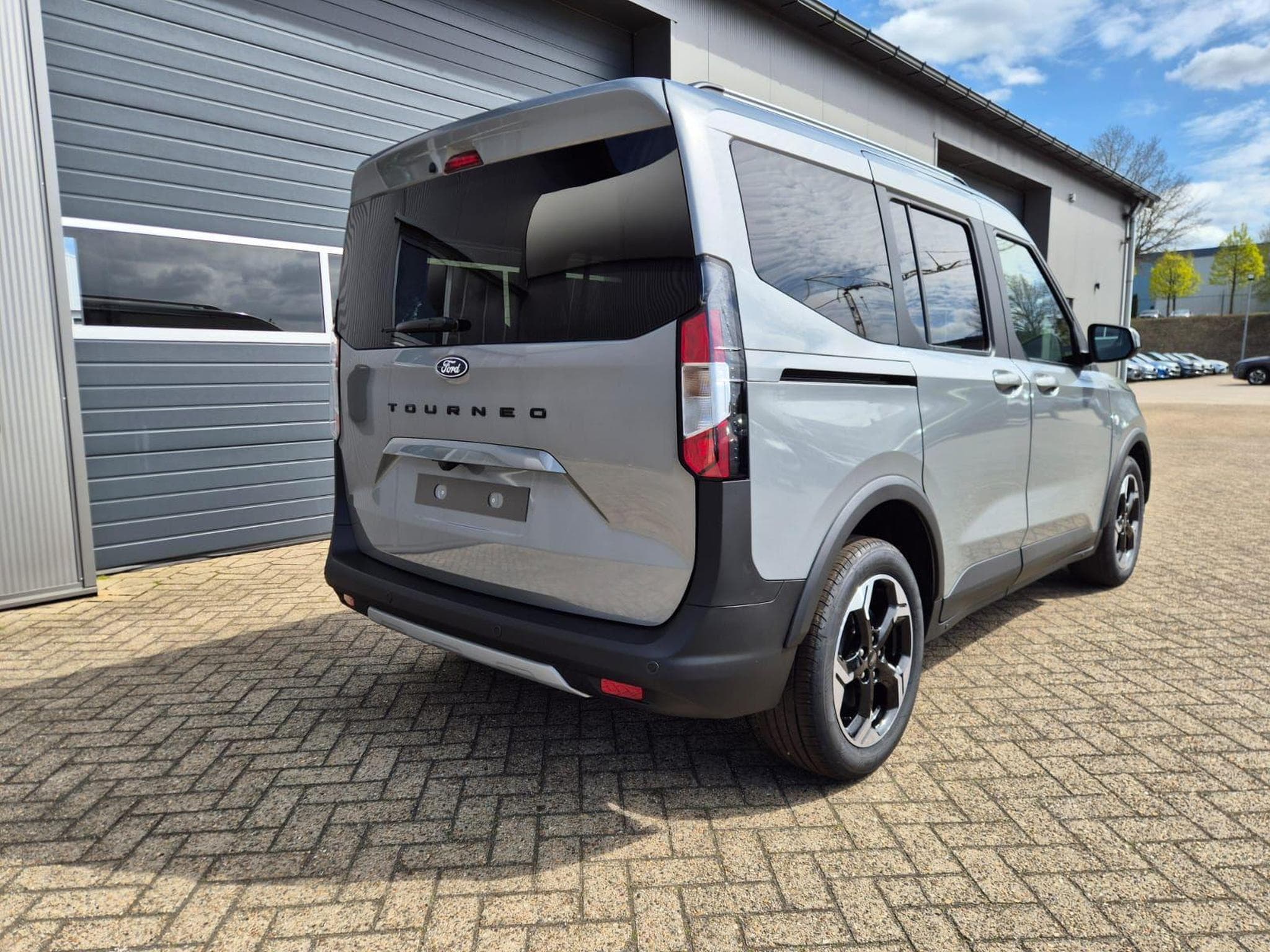 Ford Tourneo (2026) - Photo 5