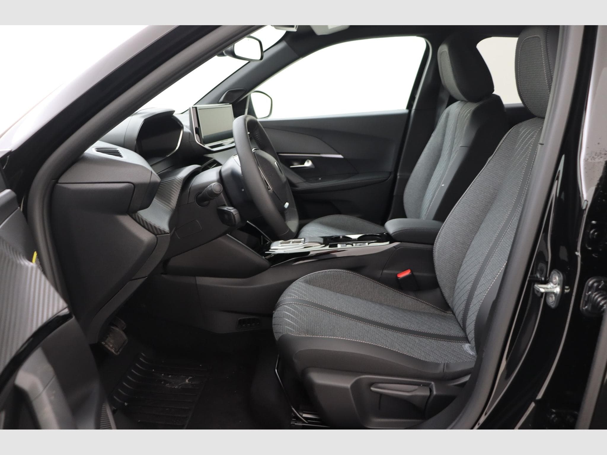 Peugeot 2008 Allure (2026) - Photo 13