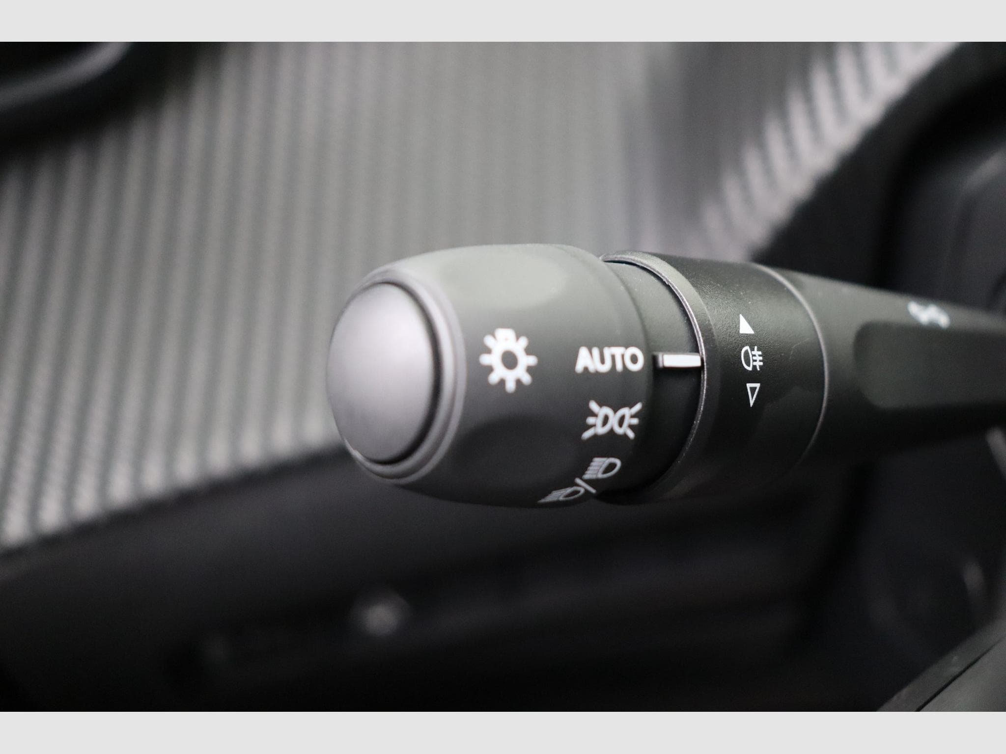 Peugeot 2008 Allure (2026) - Photo 18
