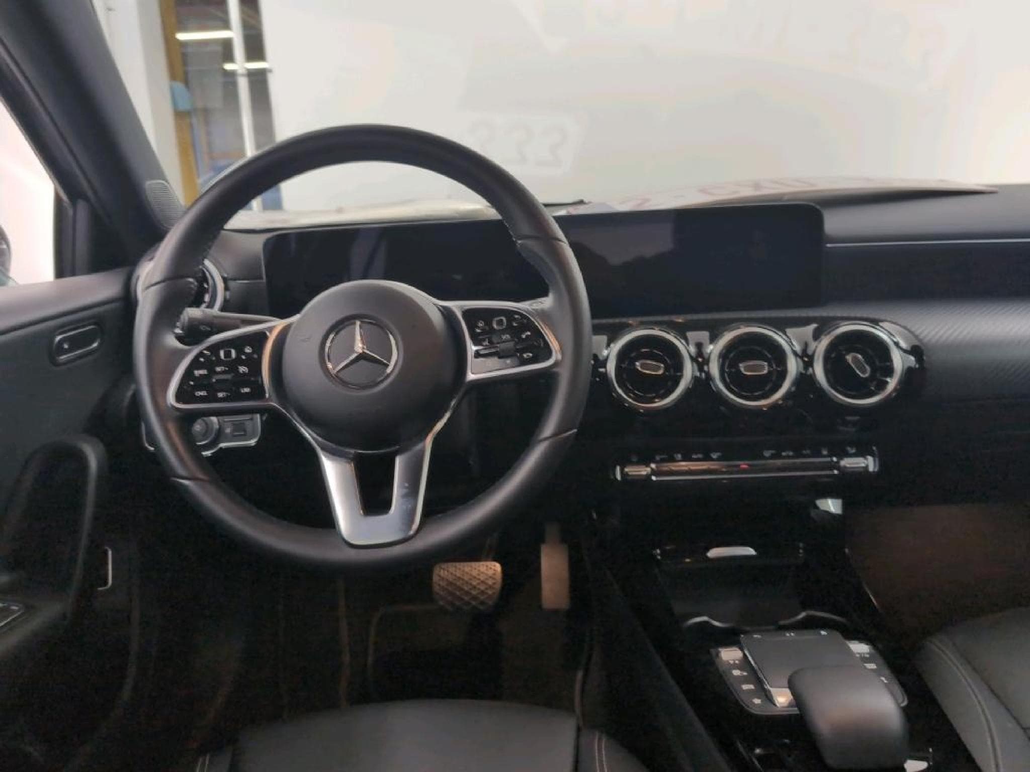 Mercedes A 250 A 250 e Lim. Style (EURO 6d) (2023) - Photo 12