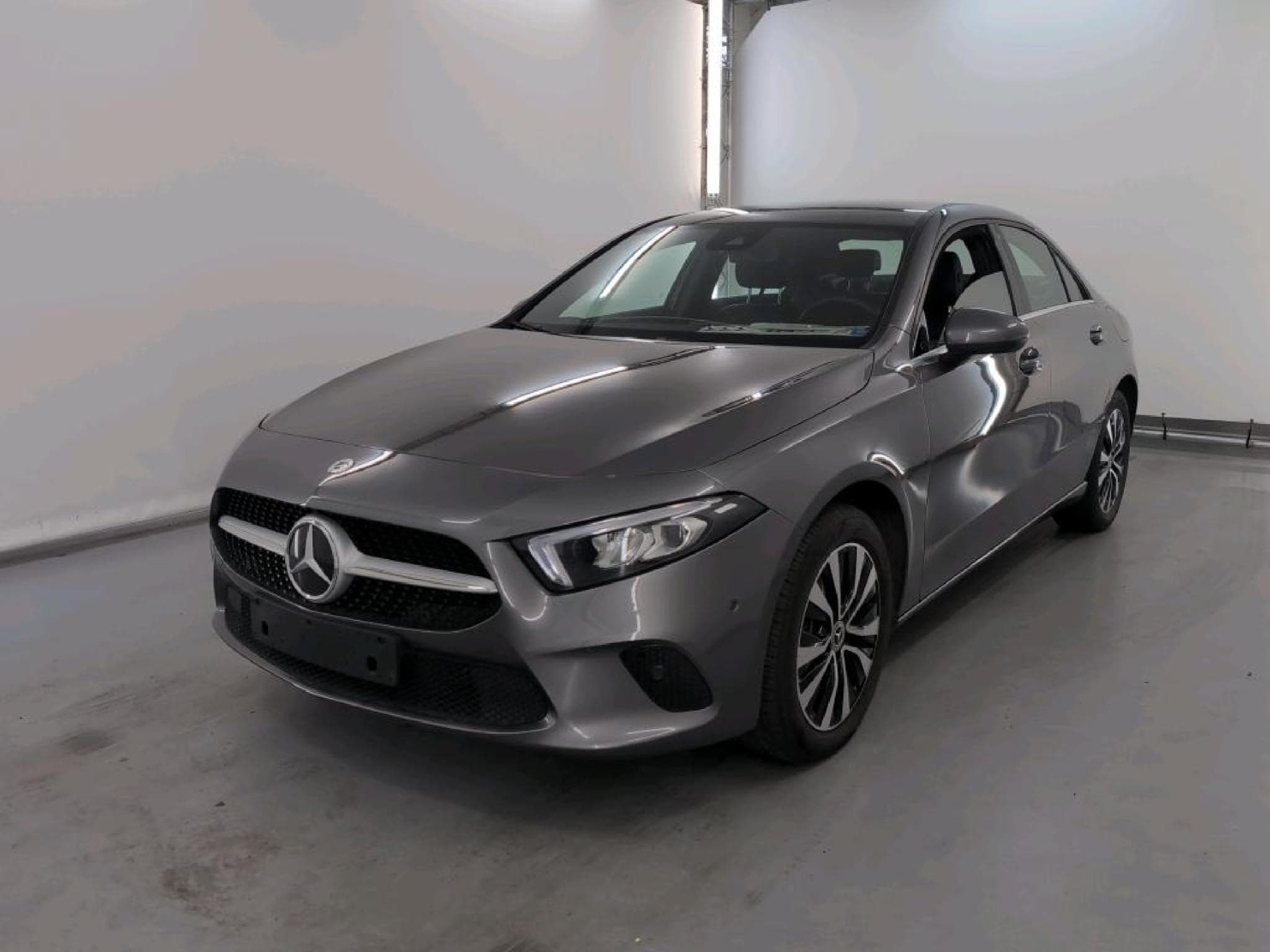 Mercedes A 250 A 250 e Lim. Style (EURO 6d) (2023) - Photo 2