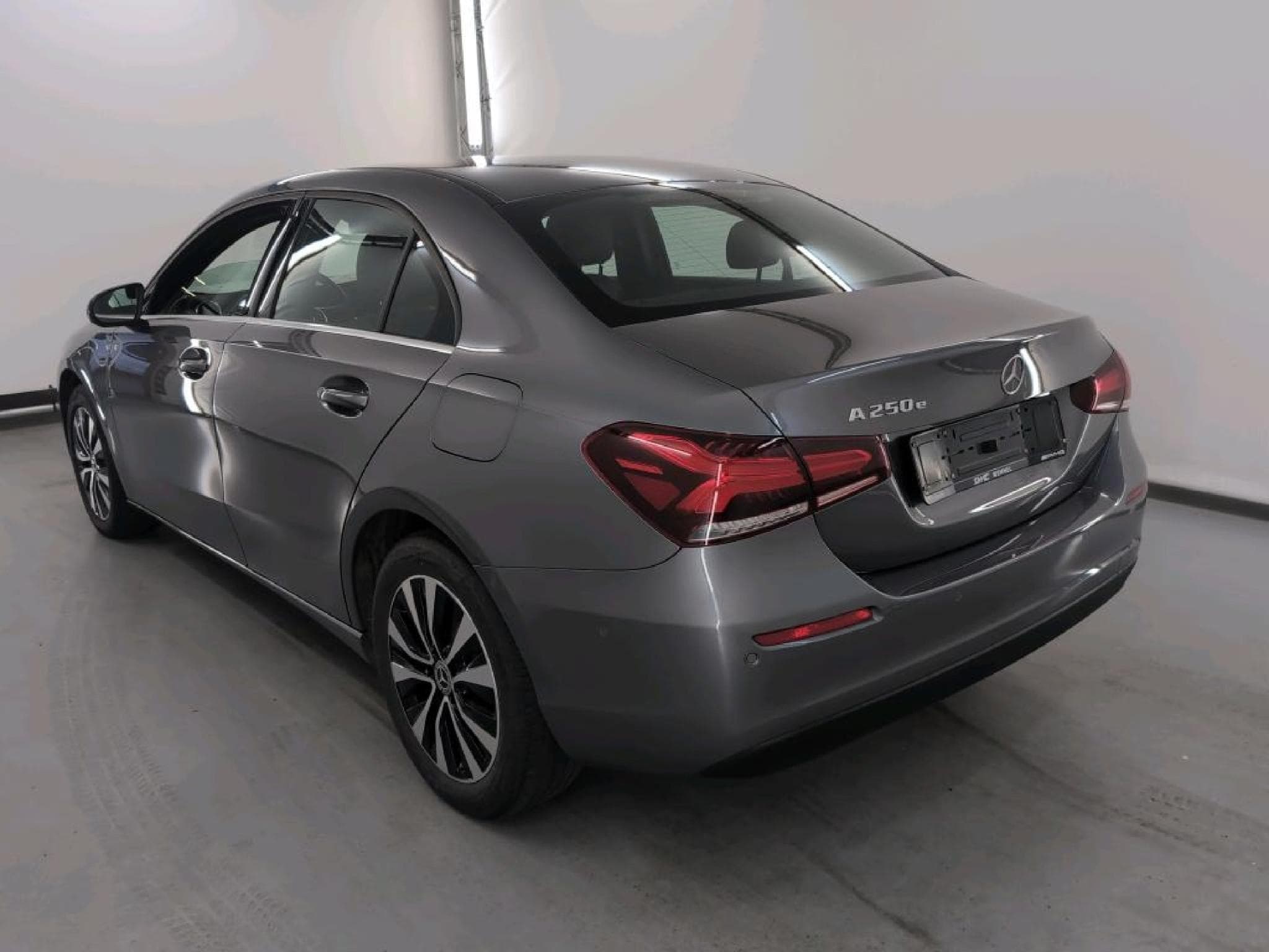 Mercedes A 250 A 250 e Lim. Style (EURO 6d) (2023) - Photo 3