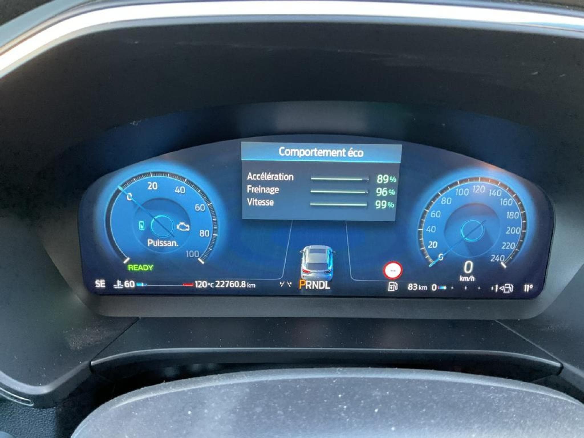 Ford Kuga Kuga 2.5 Duratec Hybrid FHEV Titanium FWD (EURO 6e (2024) - Foto 11