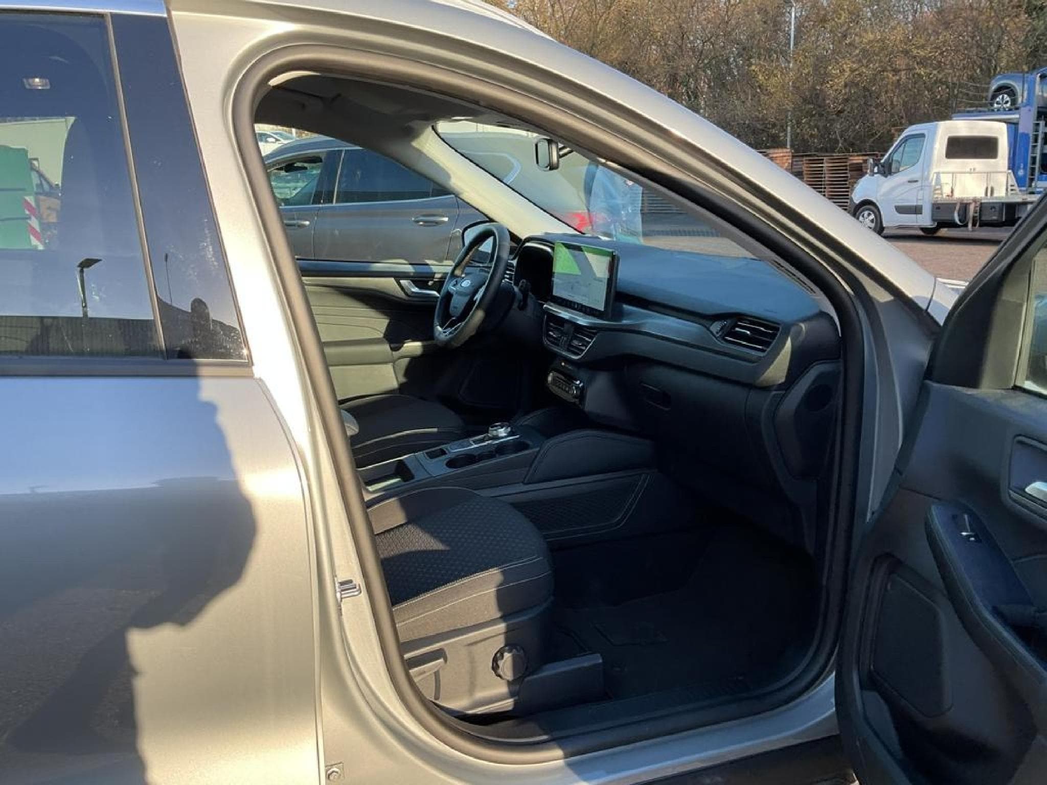 Ford Kuga Kuga 2.5 Duratec Hybrid FHEV Titanium FWD (EURO 6e (2024) - Foto 17