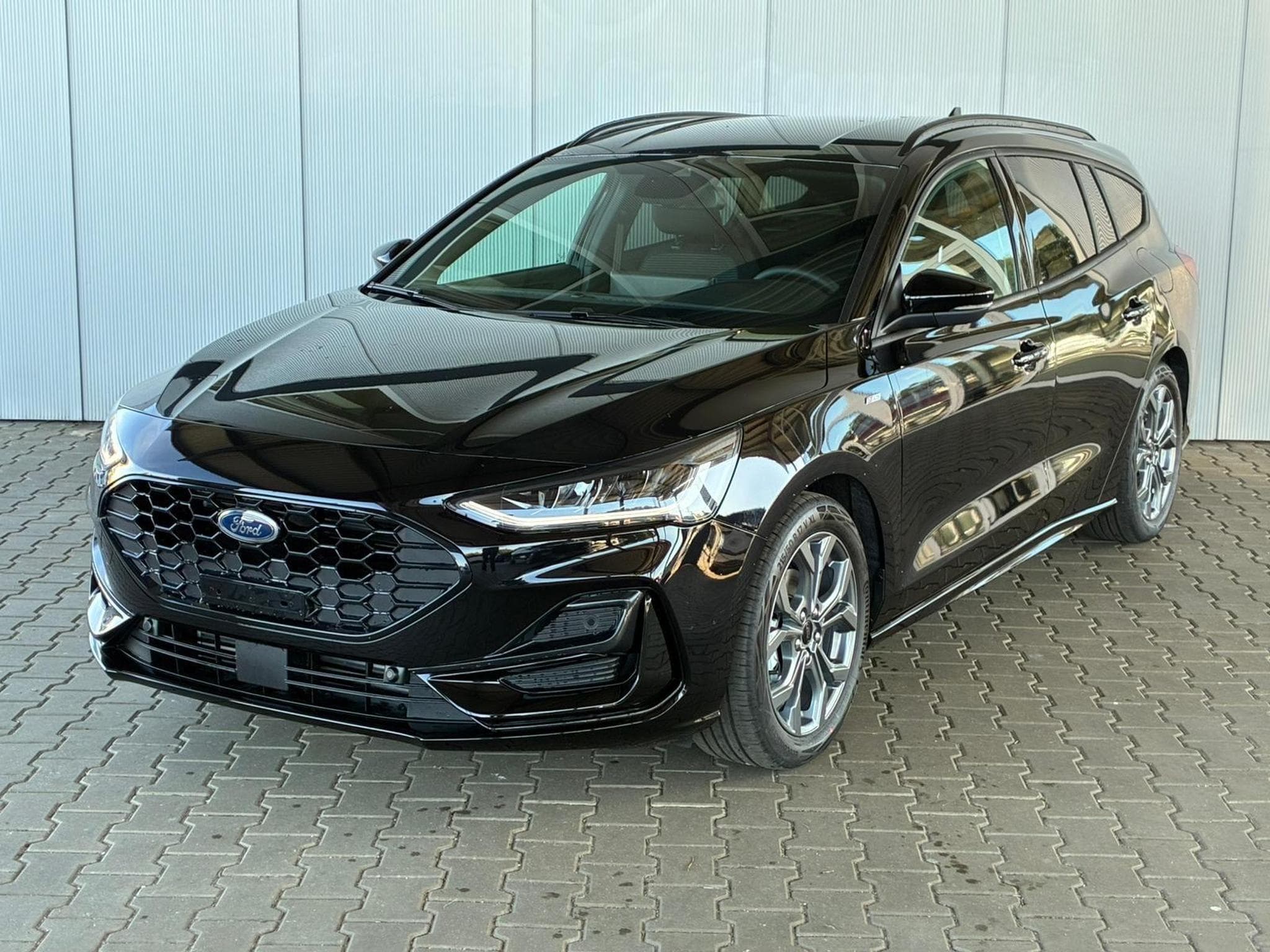 Ford Focus (2025) - Foto 1