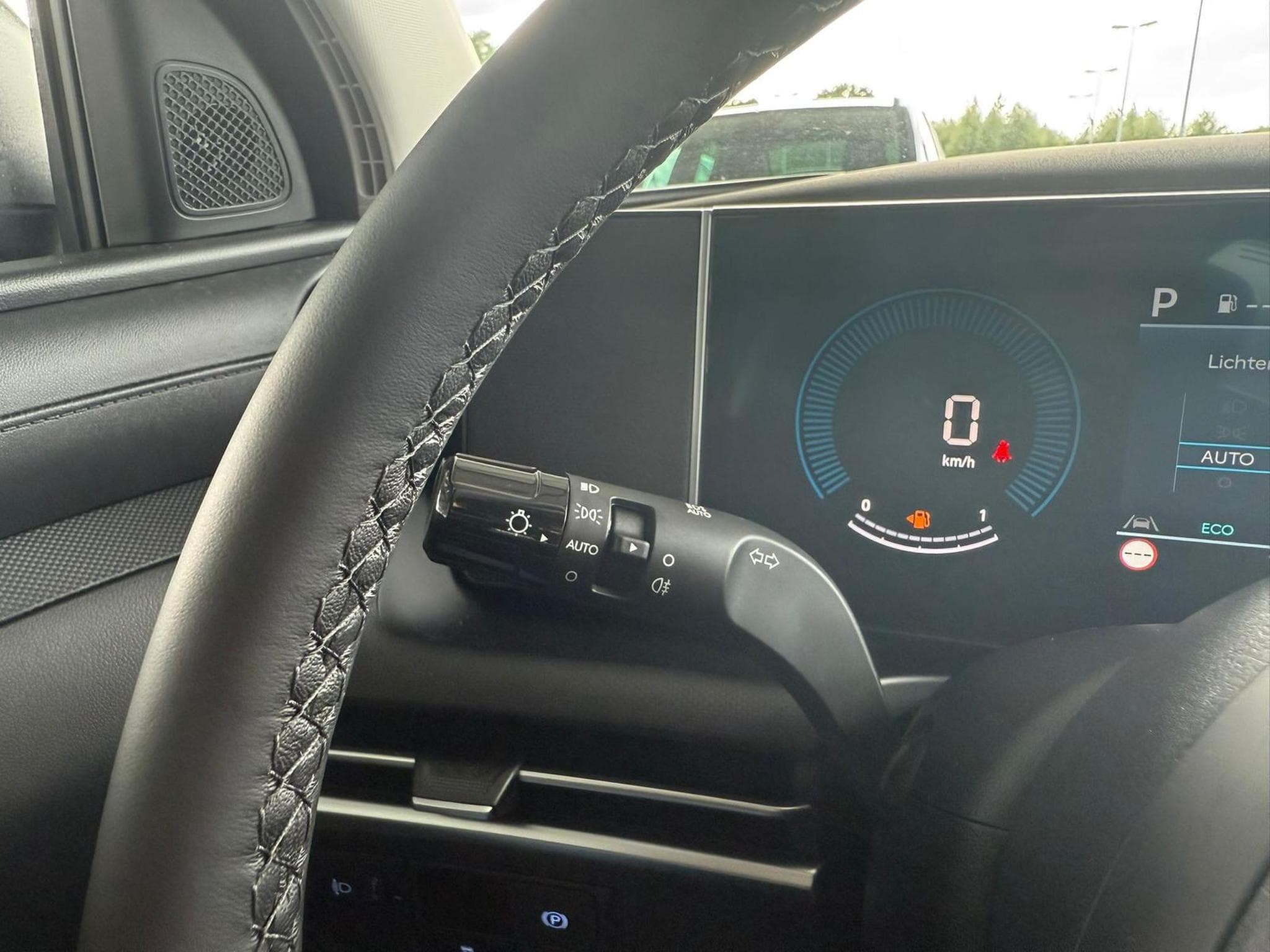 Hyundai Tucson E-Motion (2025) - Foto 19