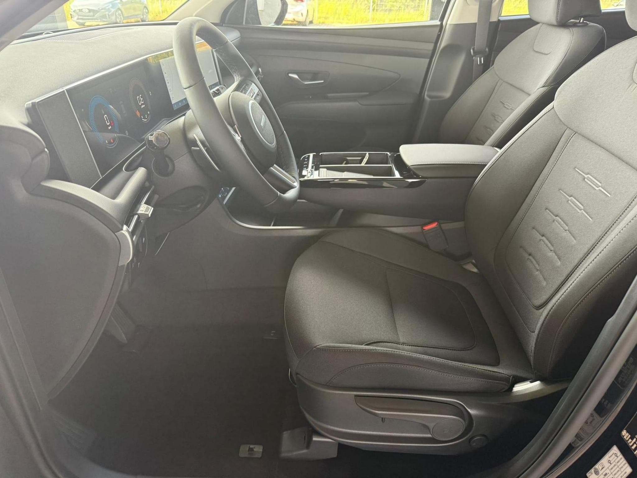 Hyundai Tucson E-Motion (2025) - Foto 7