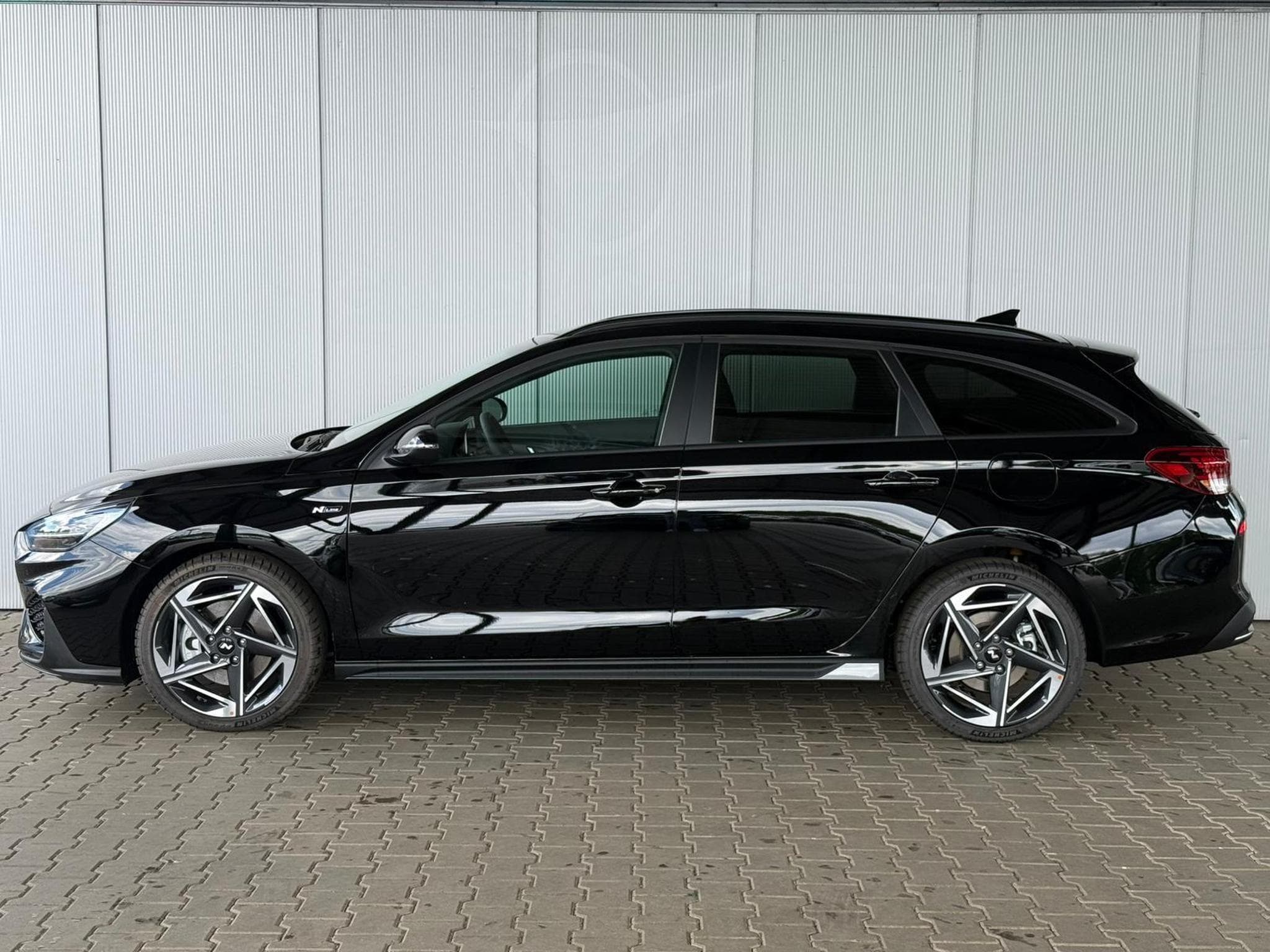 Hyundai i30 N-Line (2025) - Foto 2