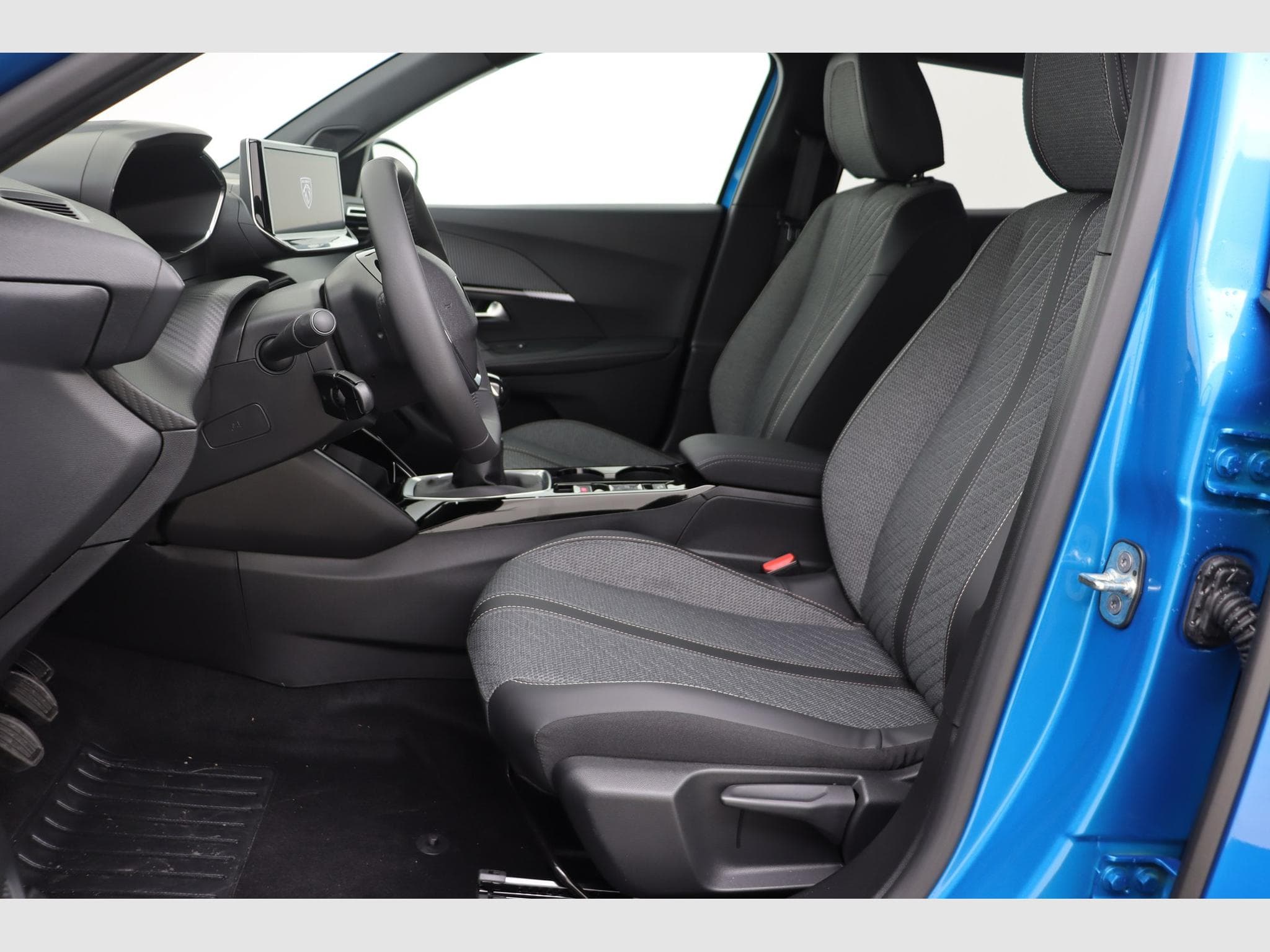 Peugeot 2008 Allure (2025) - Foto 13