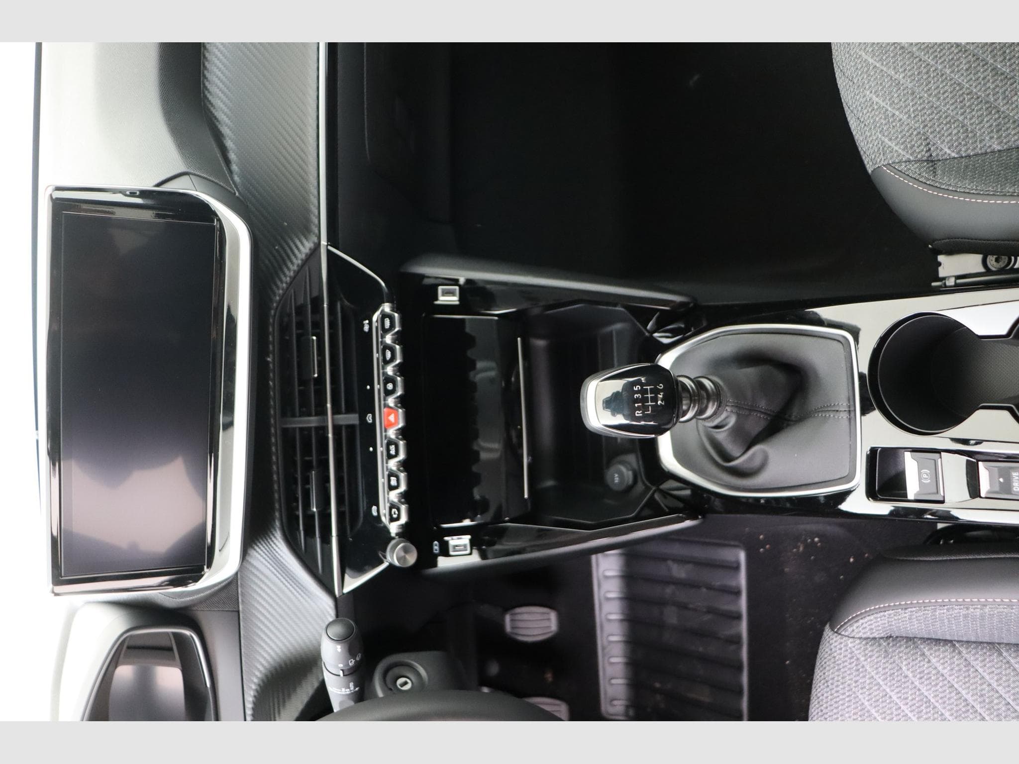 Peugeot 208 Envy (2026) - Foto 12