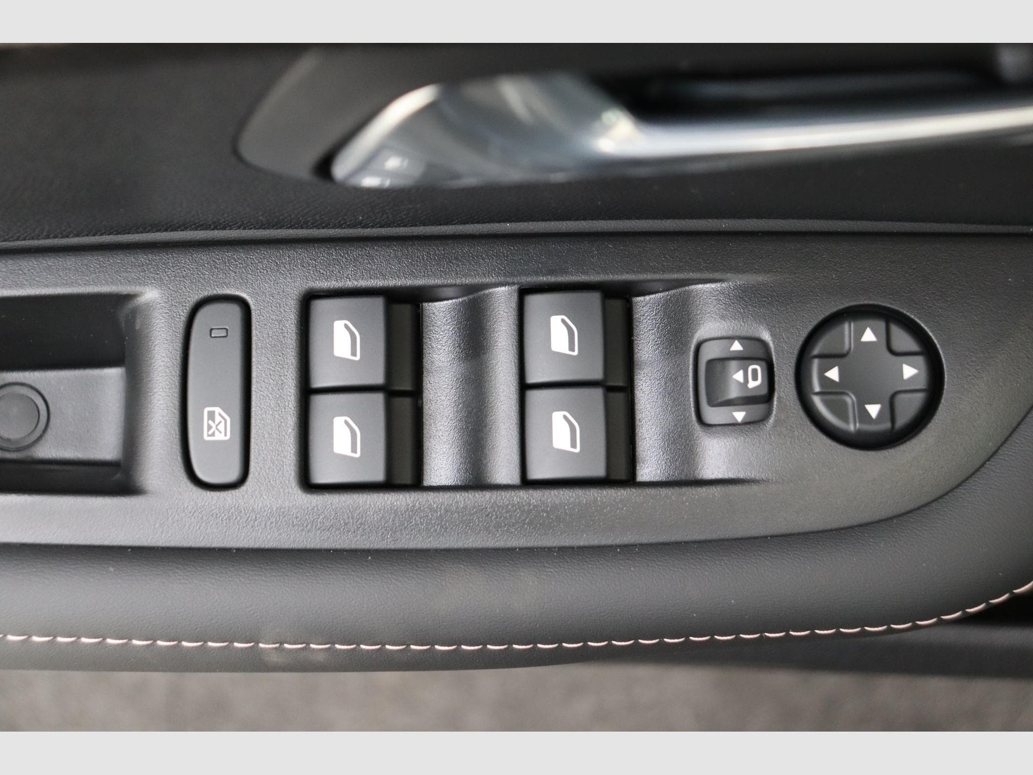 Peugeot 208 Envy (2026) - Foto 17