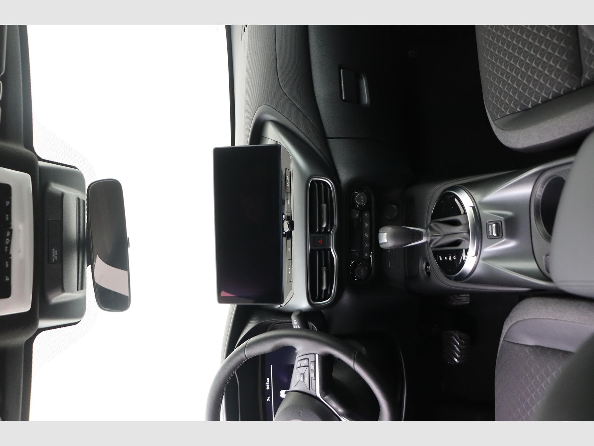 Nissan Juke N-Connecta (2026) - Foto 12
