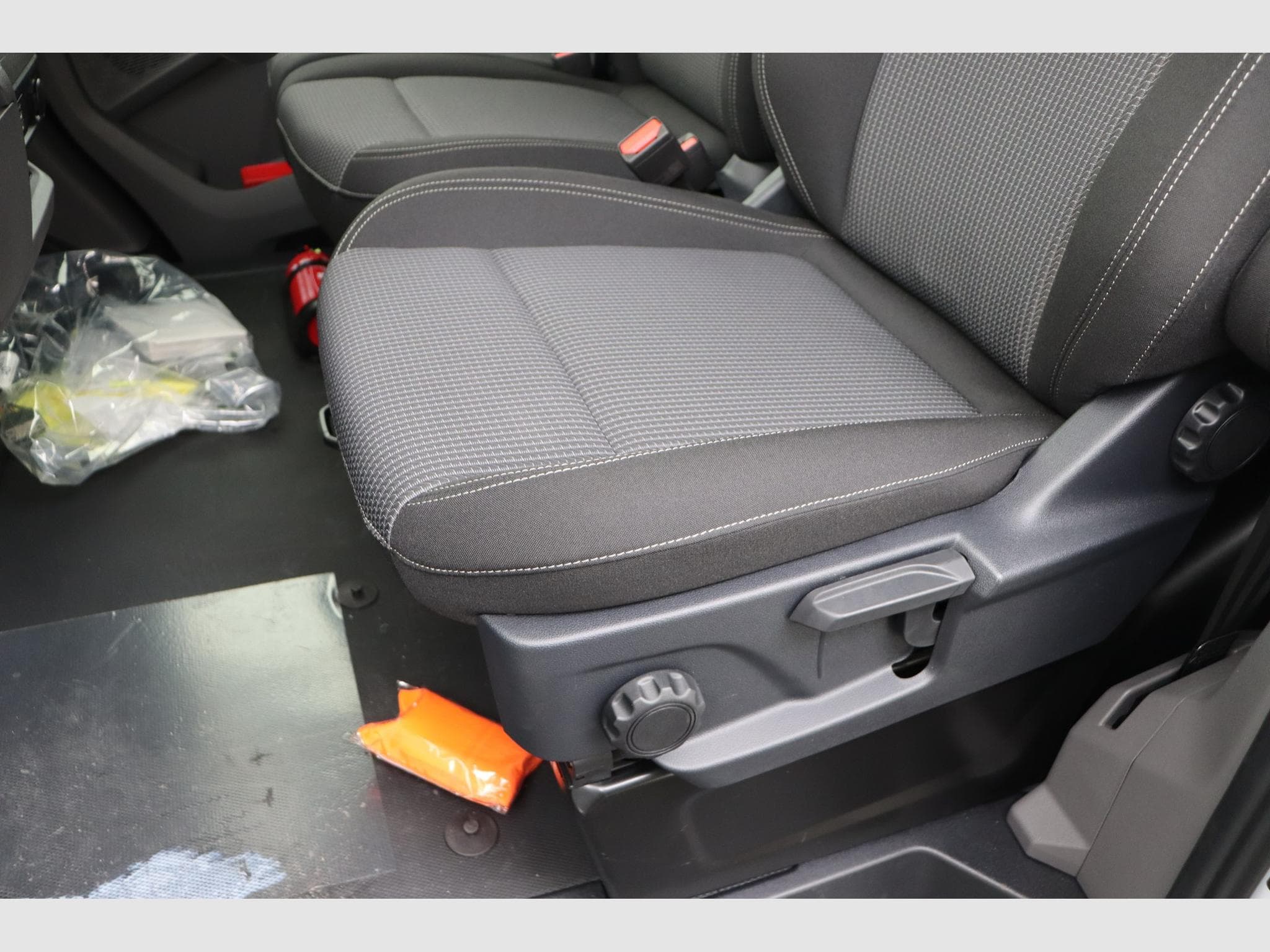 VW T6.1 T7 Fourgon 3500 mm (2026) - Foto 15