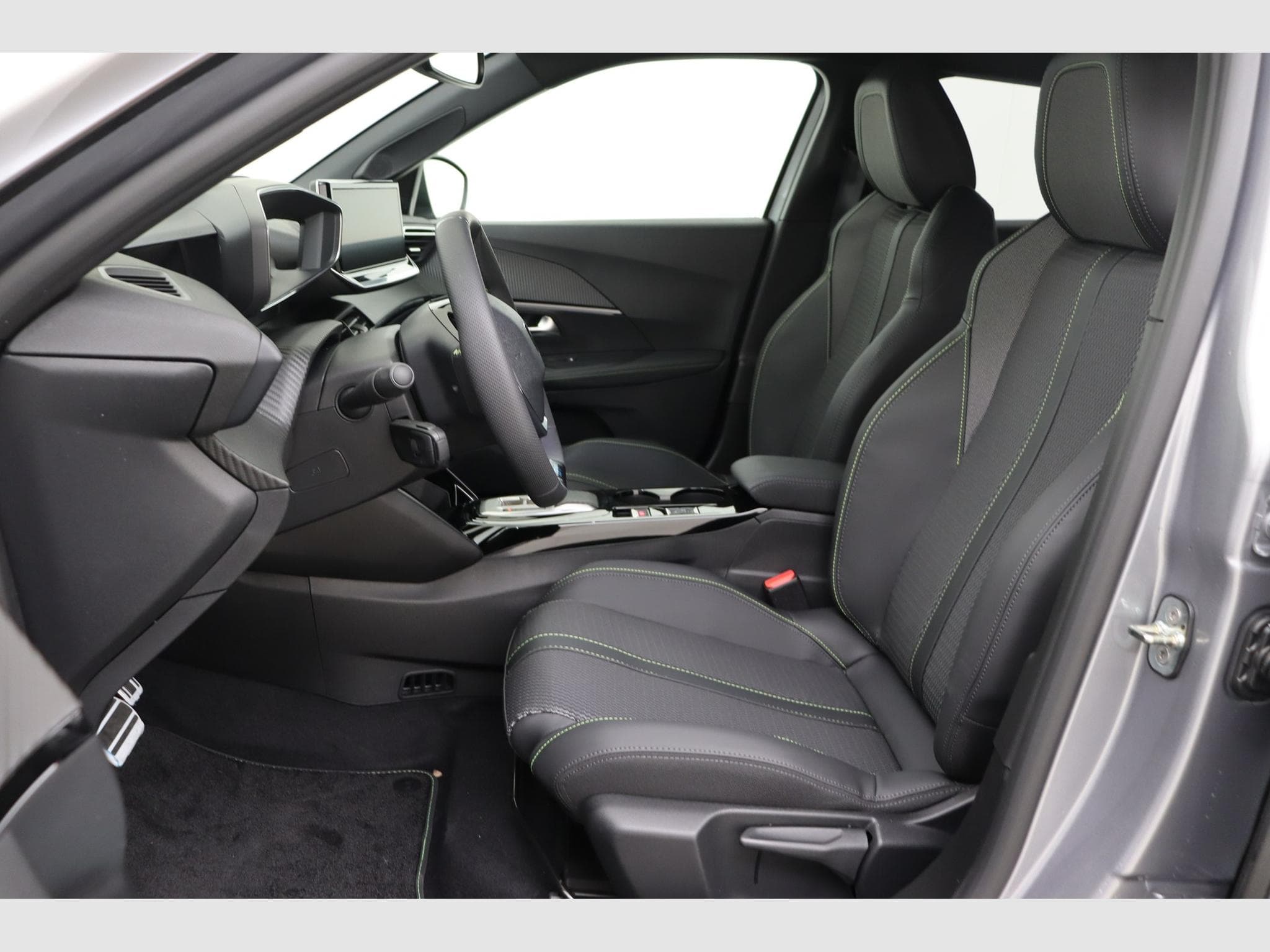 Peugeot 2008 GT (2026) - Foto 13