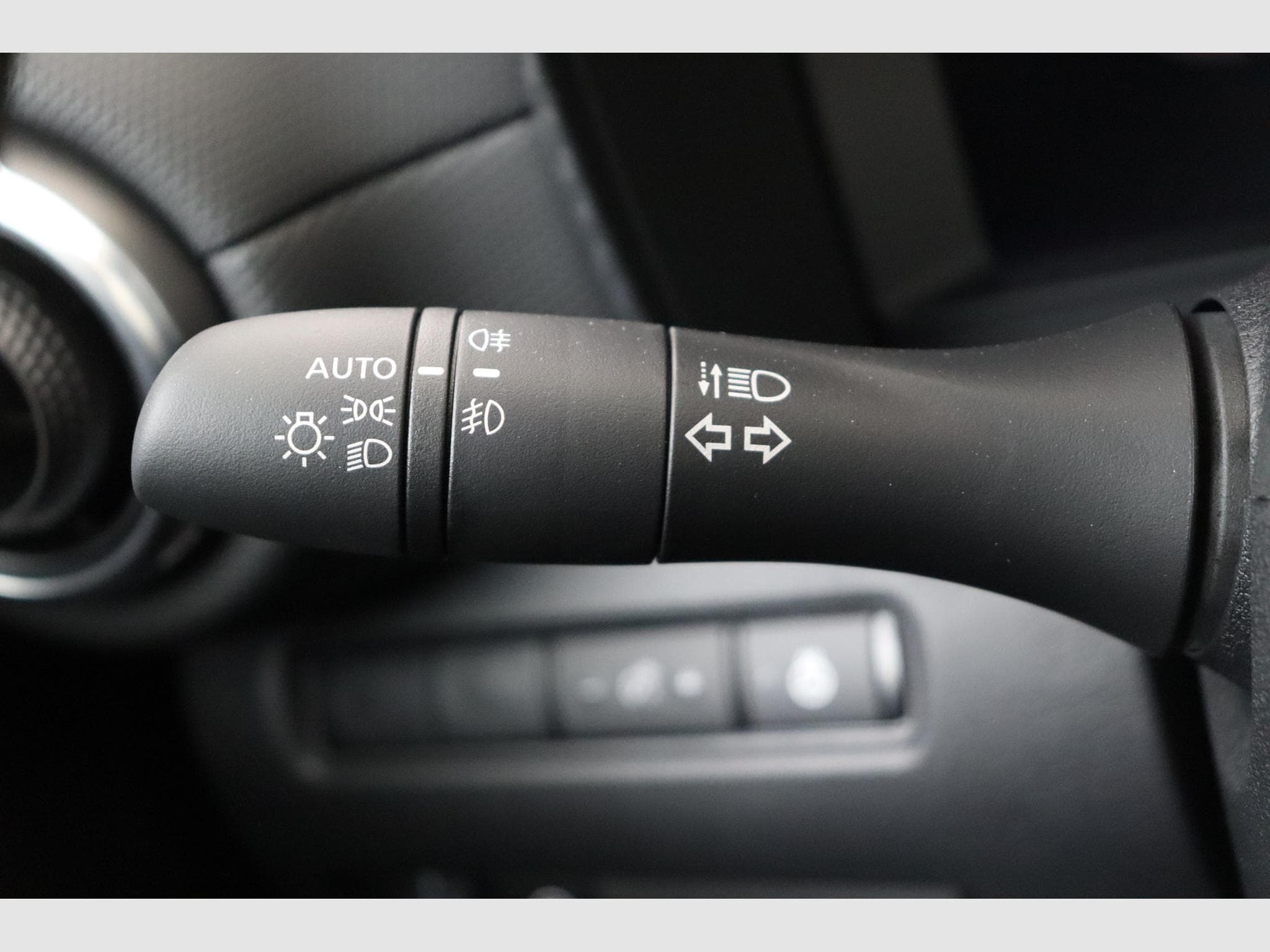 Nissan Juke N-Connecta + Winter Pack + Navigation (2026) - Foto 18