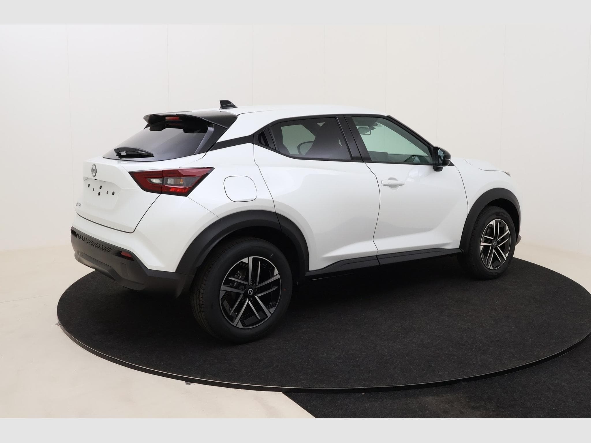 Nissan Juke N-Connecta + Winter Pack + Navigation (2026) - Foto 5
