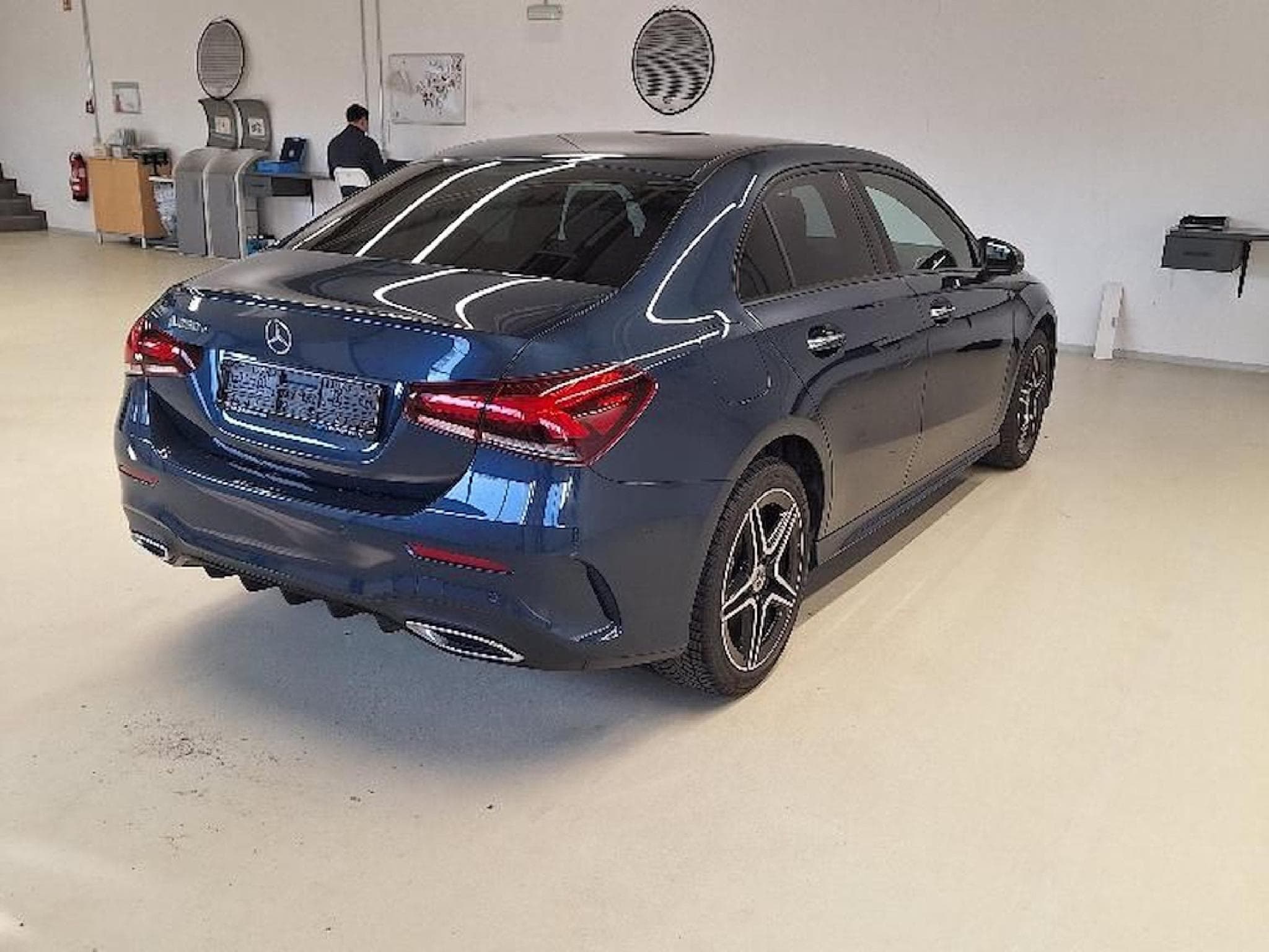 Mercedes A 250 AMG-Line (2023) - Photo 4