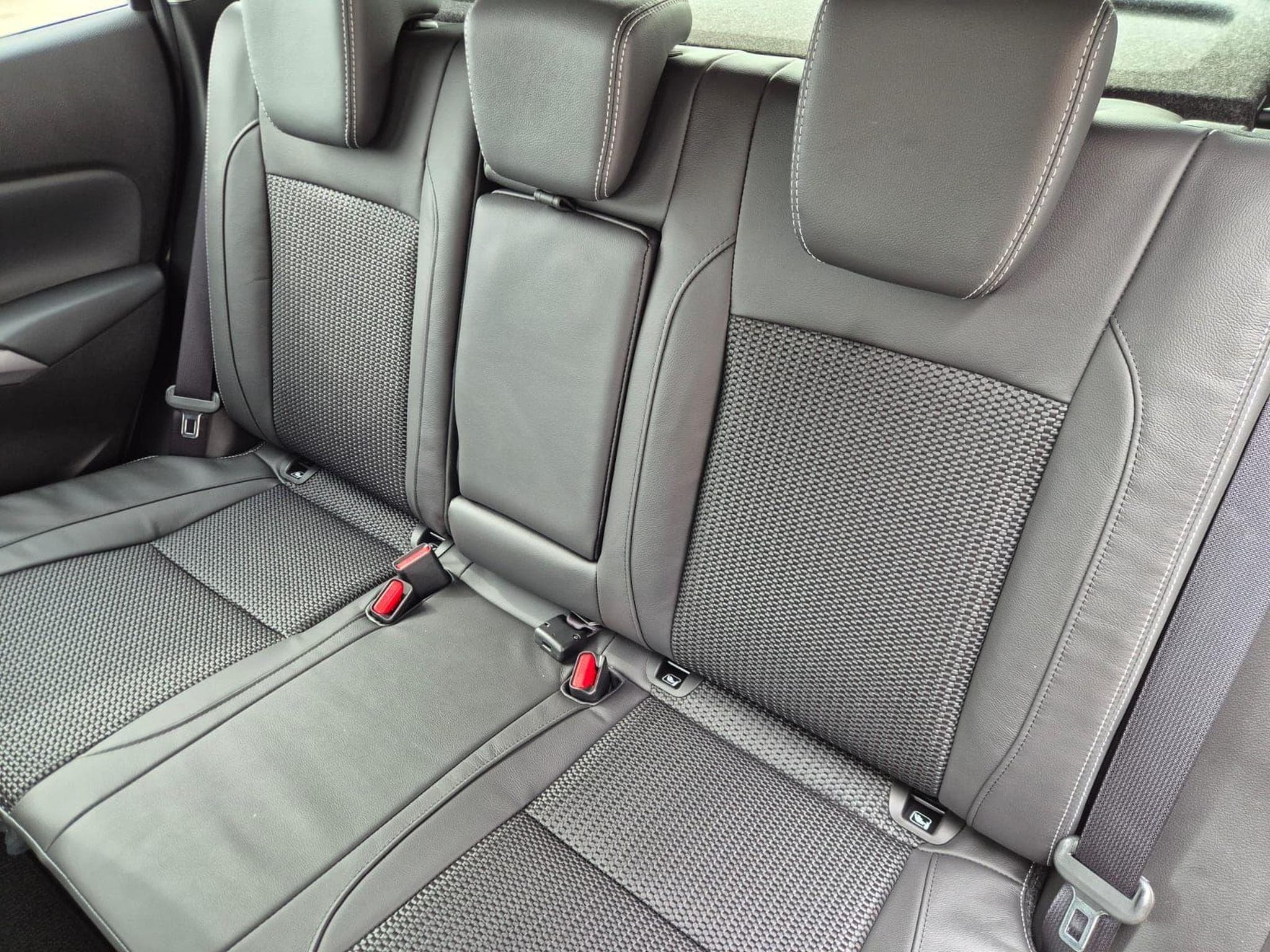 Suzuki S-Cross Comfort+ (2026) - Photo 12