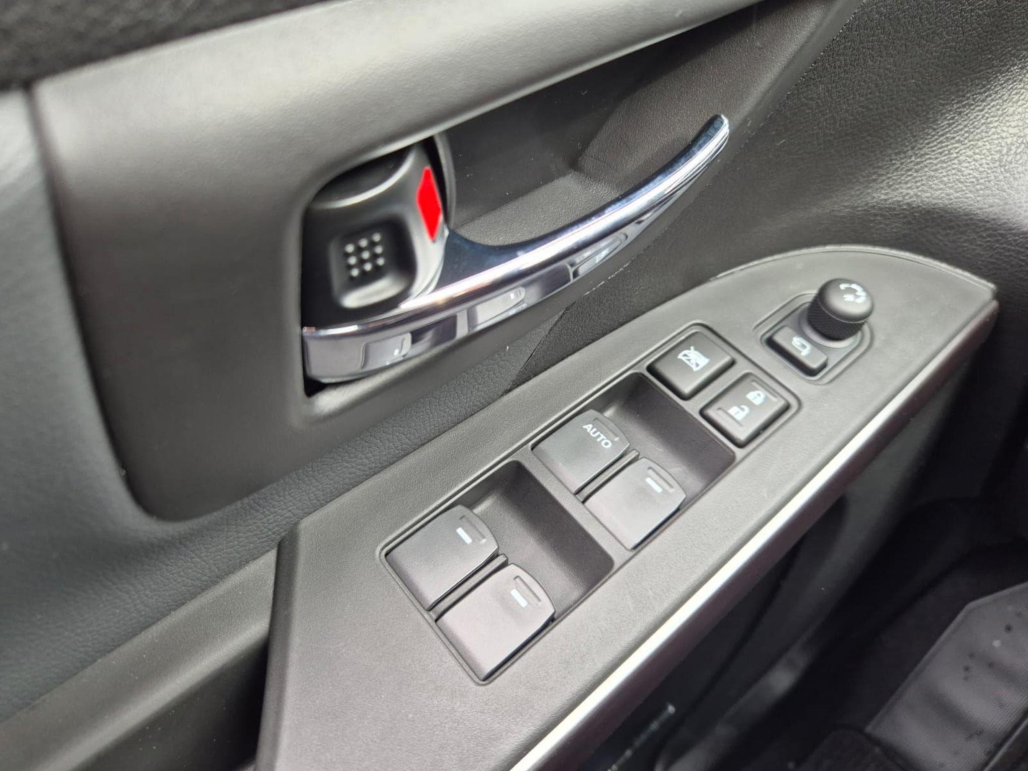 Suzuki S-Cross Comfort+ (2026) - Photo 13