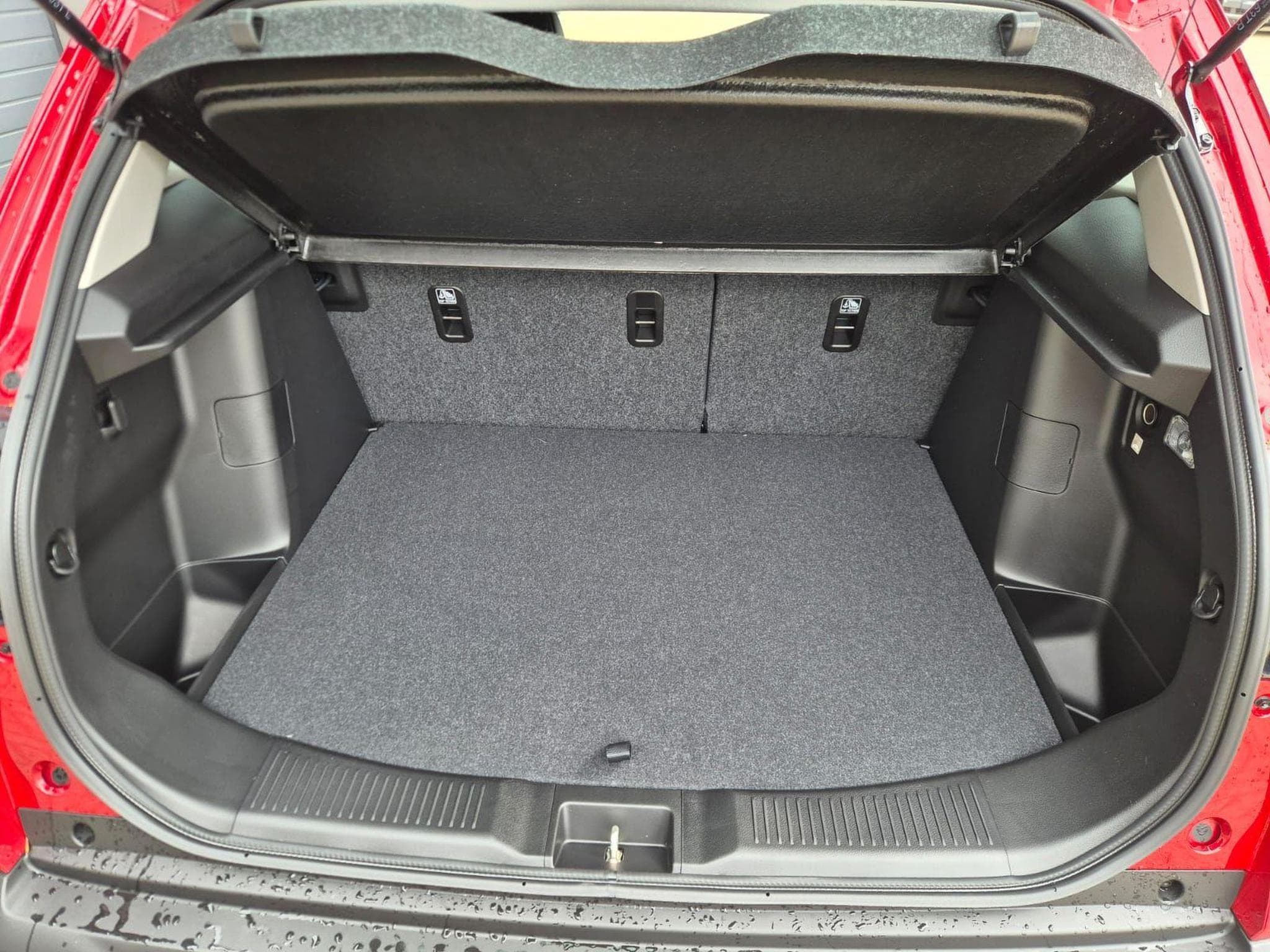 Suzuki S-Cross Comfort+ (2026) - Photo 9