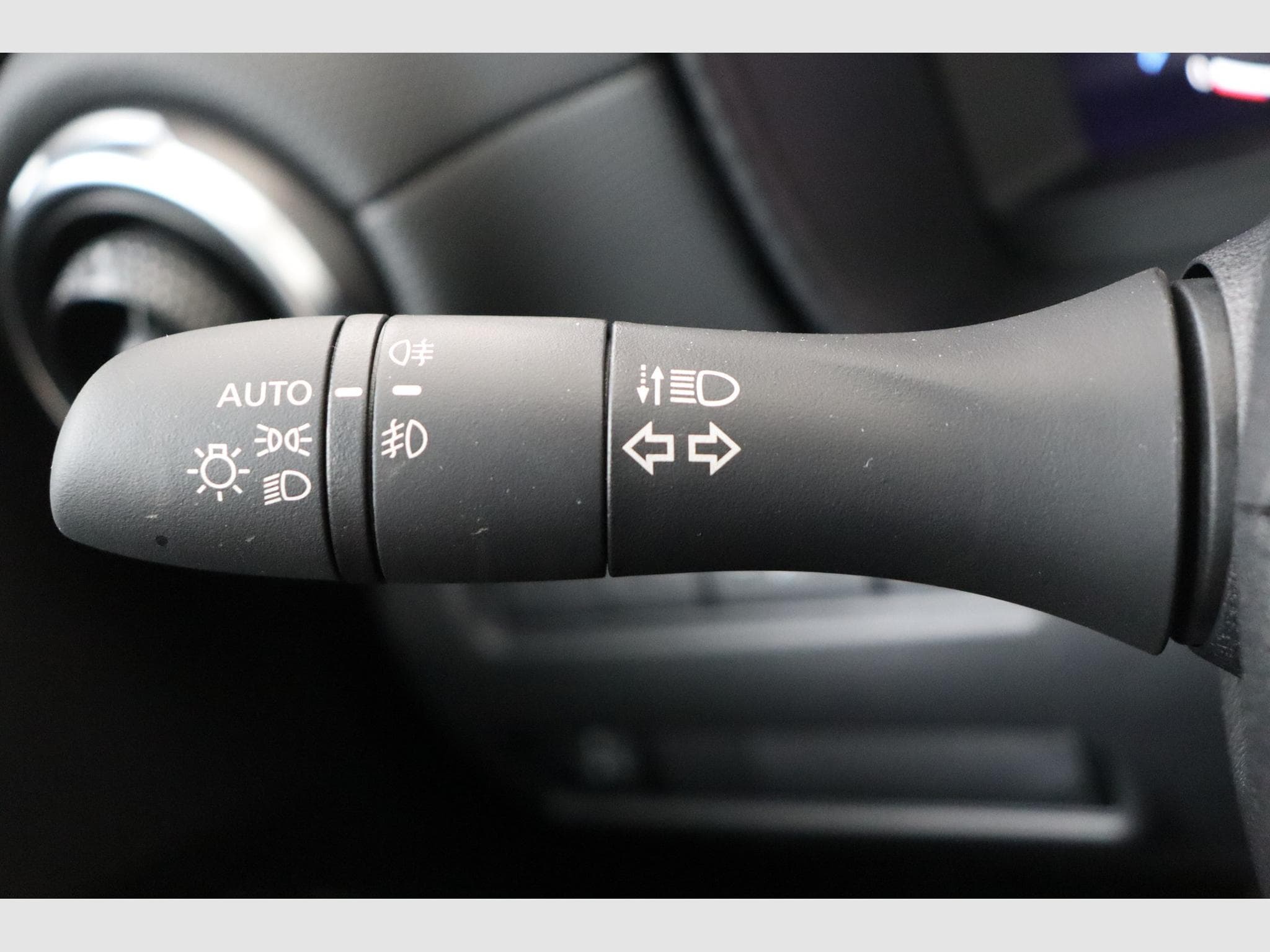 Nissan Juke N-Connecta / Cold Pack / Alloys 19 Aero / SEP (MY25) (2026) - Photo 20