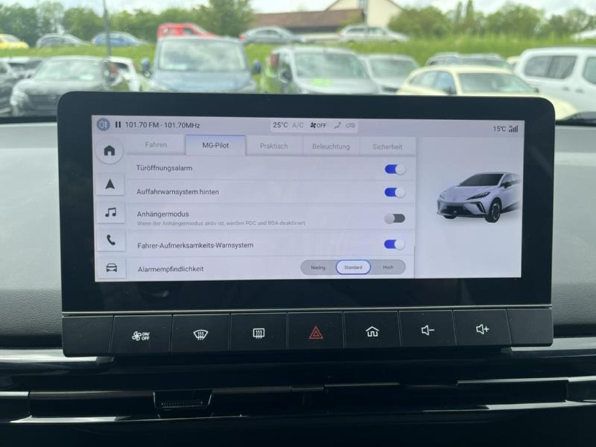 Mg MG4 150 kW Luxury 64 kWh (2023) - Photo 15