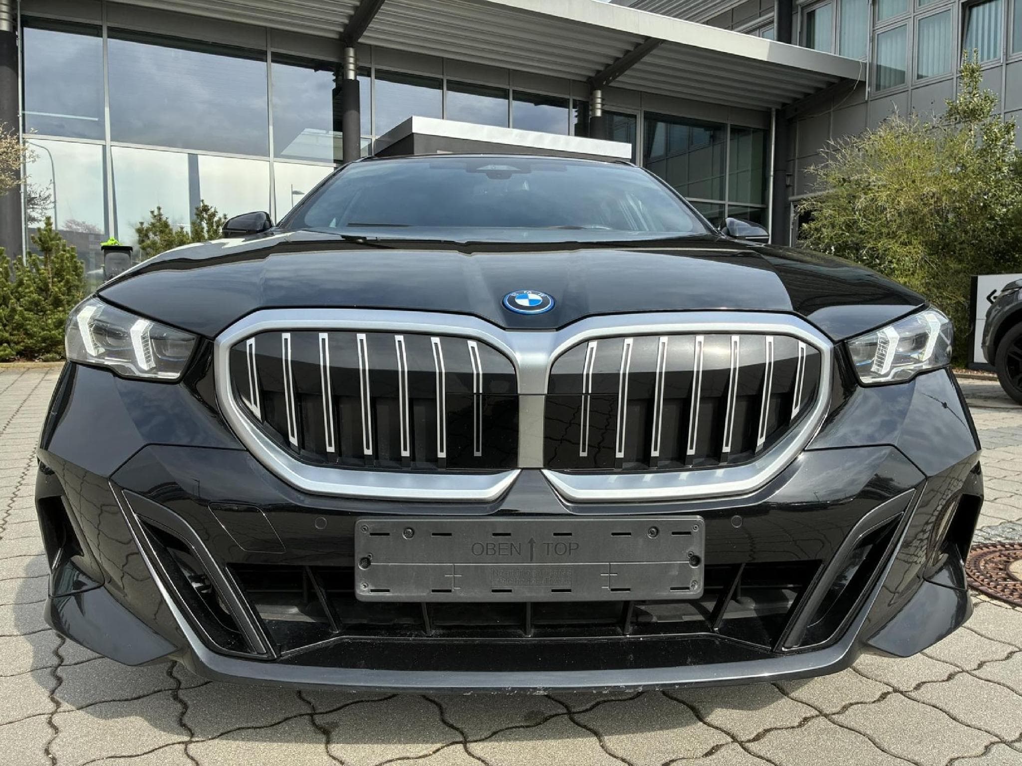 Bmw 530 5er - 530 e M Sport (EURO 6e) (2024) - Photo 3