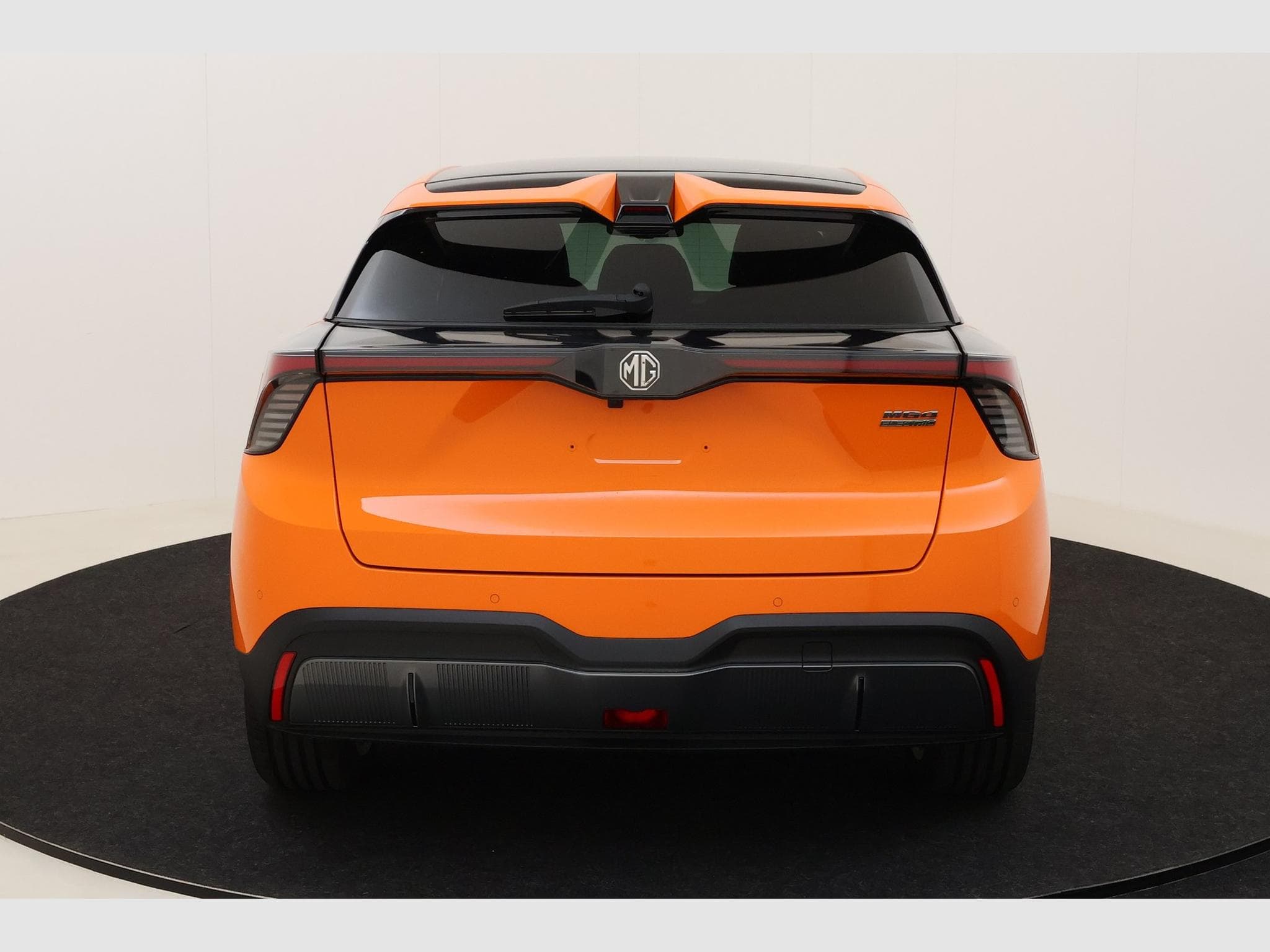 Mg MG4 Trophy Extended Range (2024) - Photo 7