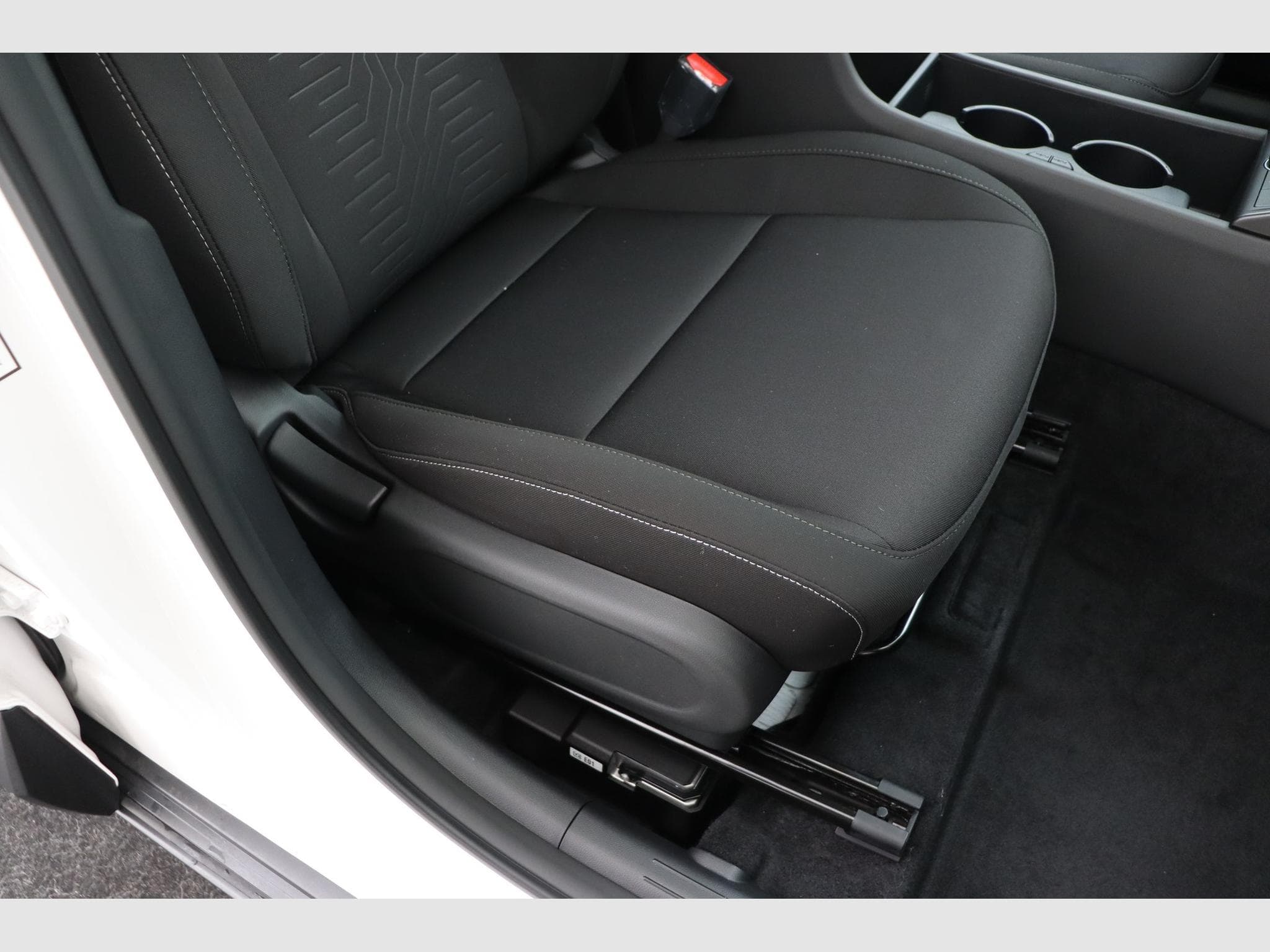 Hyundai Kona Feel (2026) - Photo 16