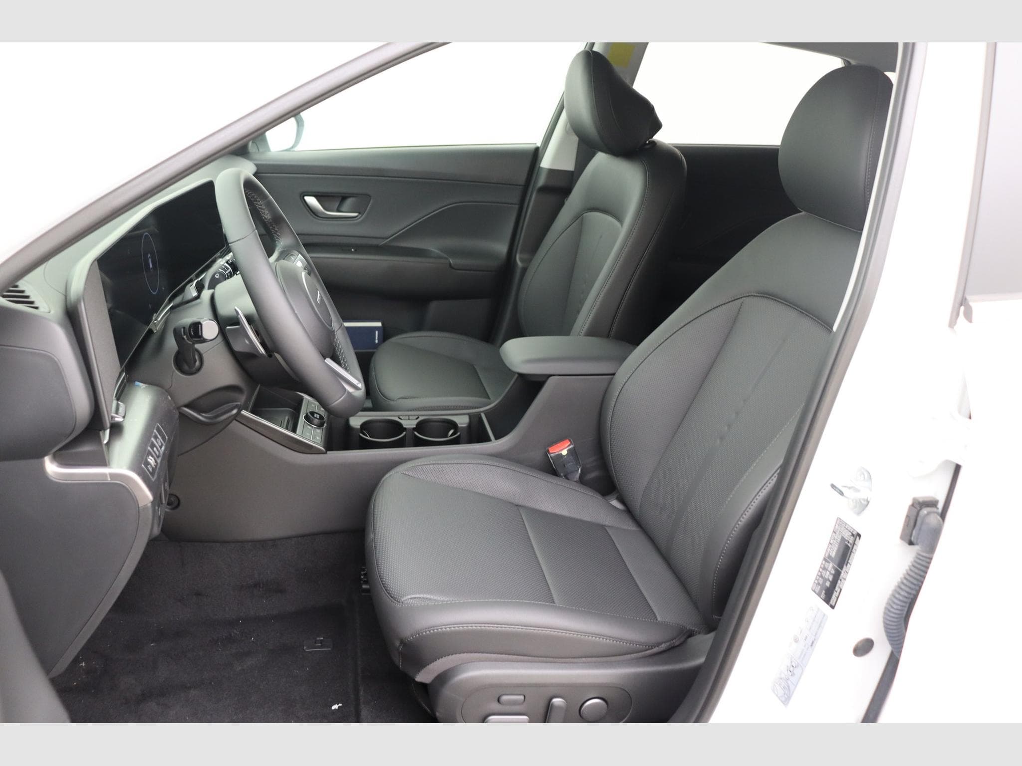 Hyundai Kona Shine Sensation+ (2026) - Photo 12