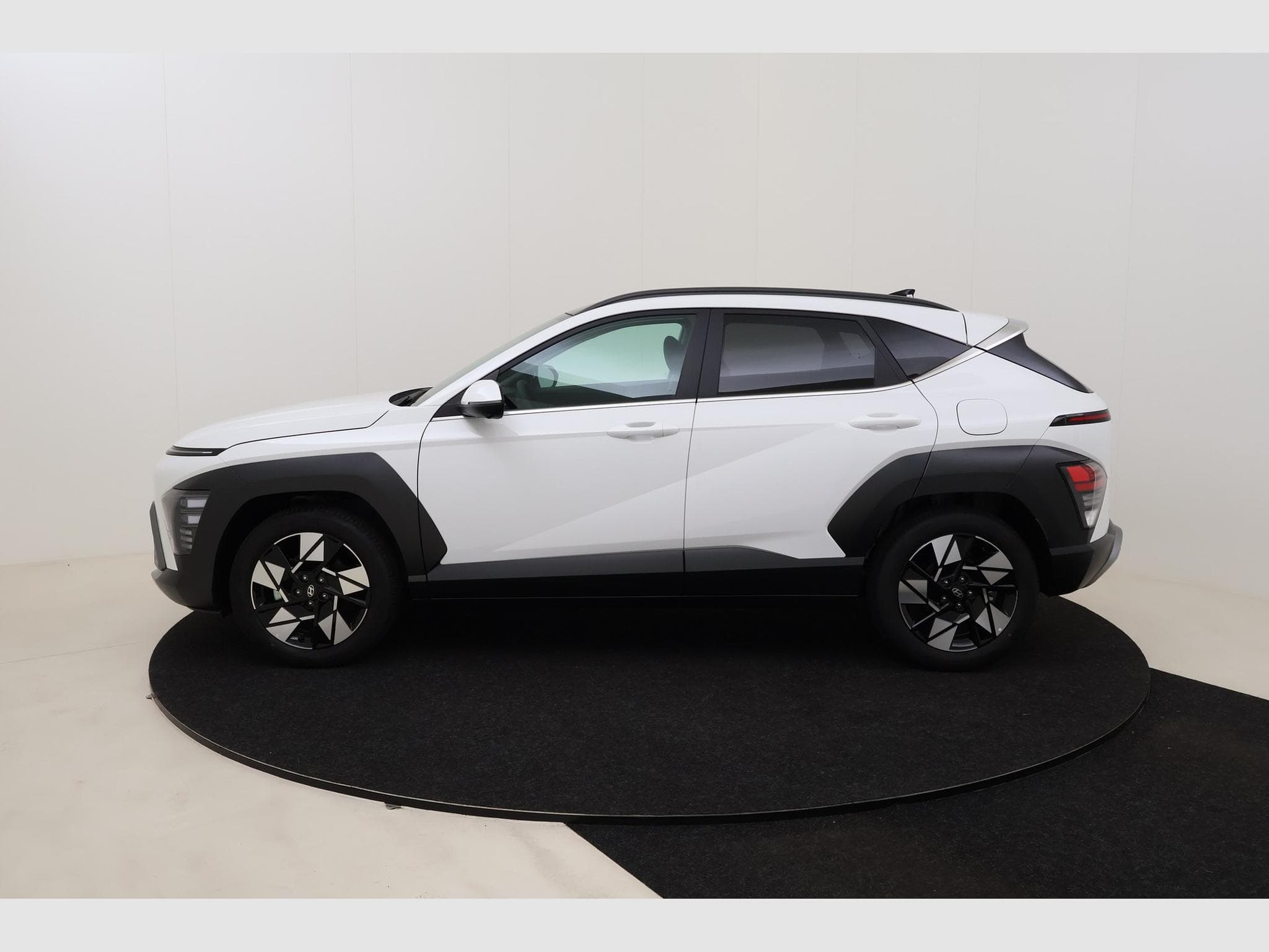 Hyundai Kona Shine Sensation+ (2026) - Photo 9