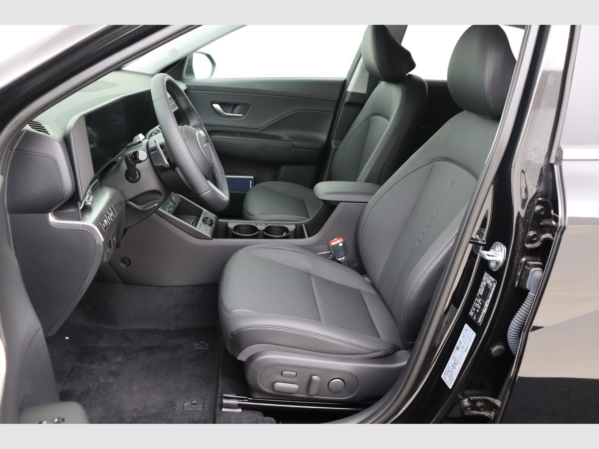 Hyundai Kona Shine Sensation+ (2026) - Photo 12