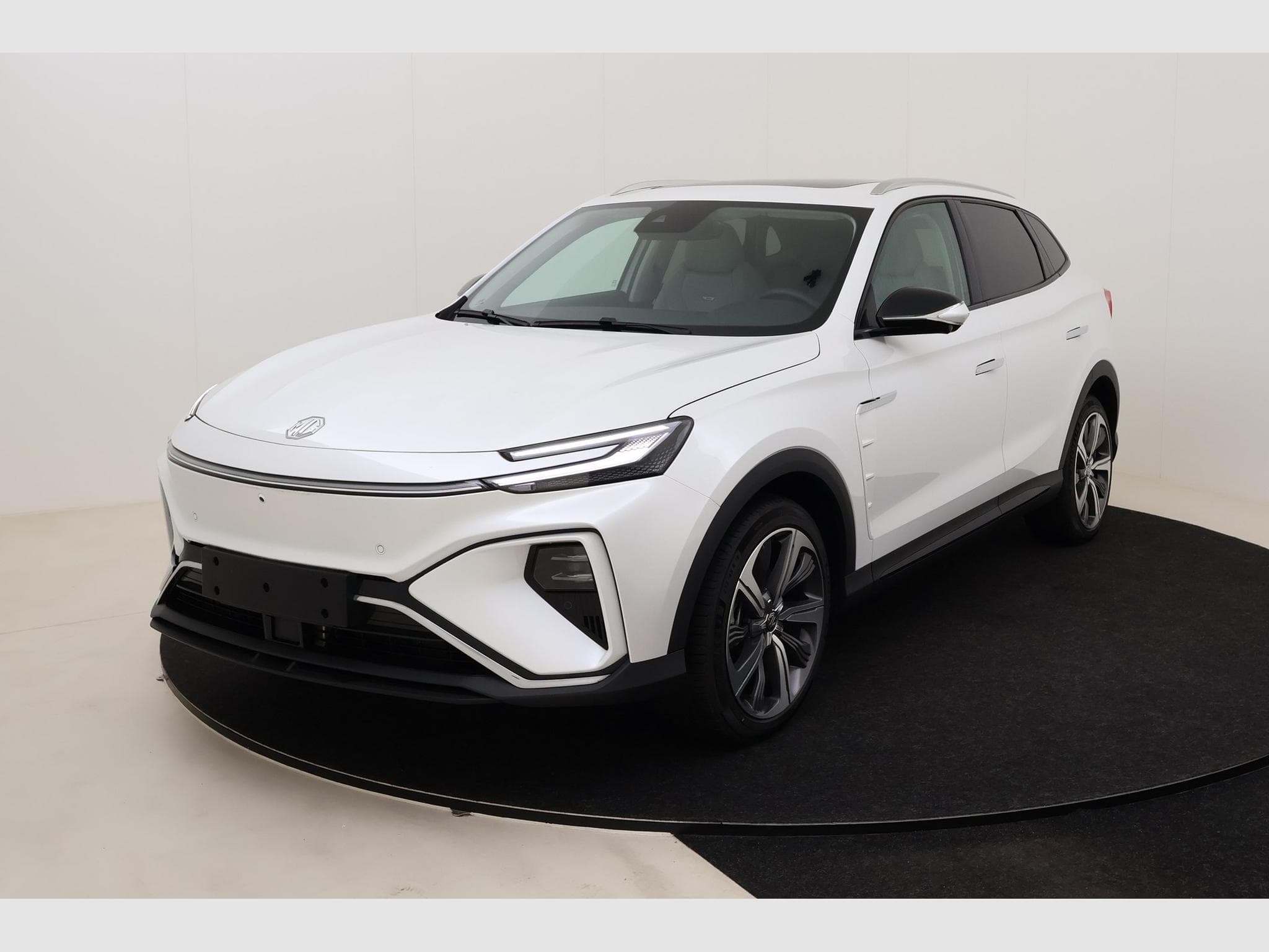 Mg Marvel R Luxury (2025) - Photo 1