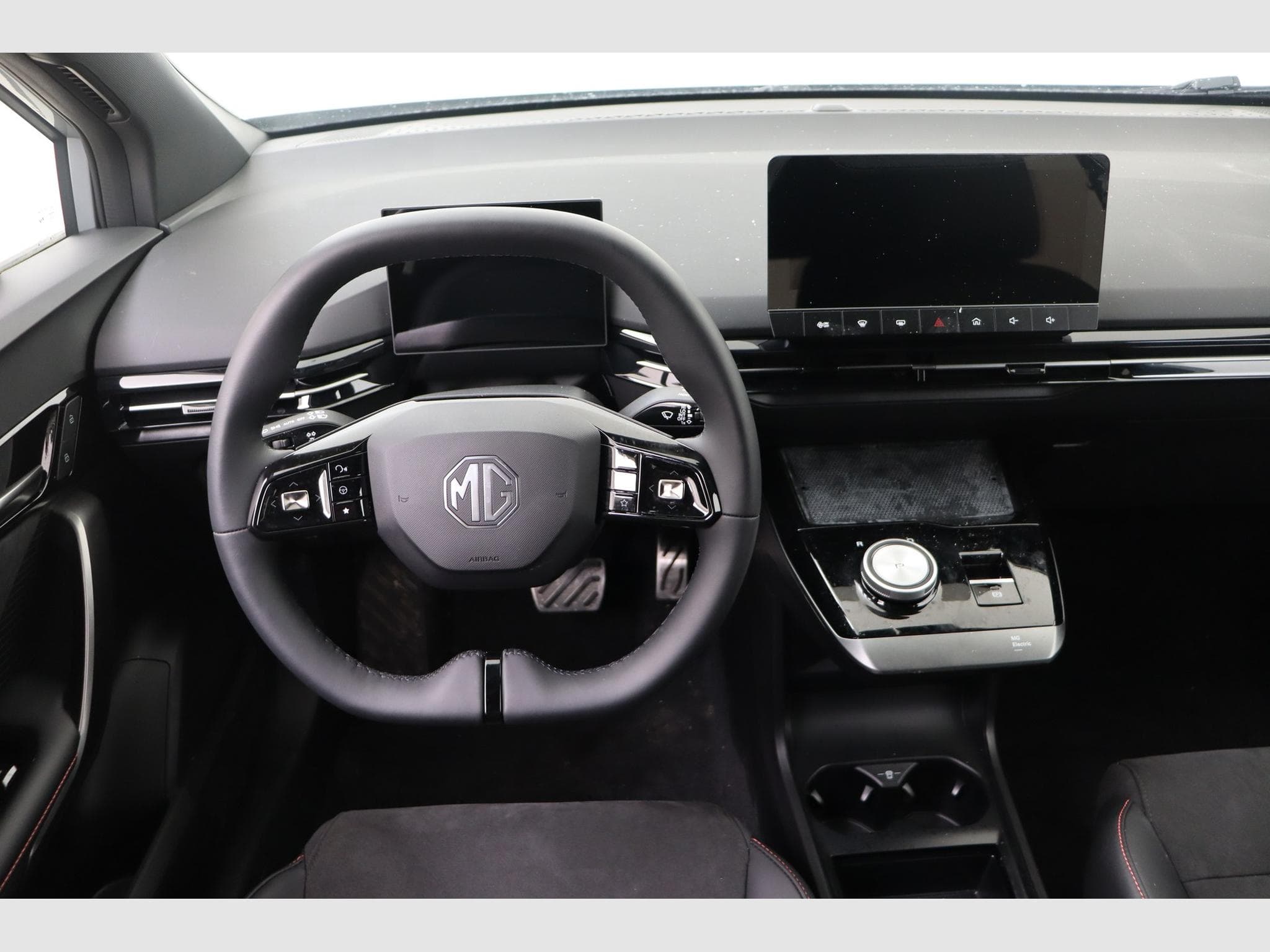 Mg MG4 Luxury X Power (2024) - Photo 11