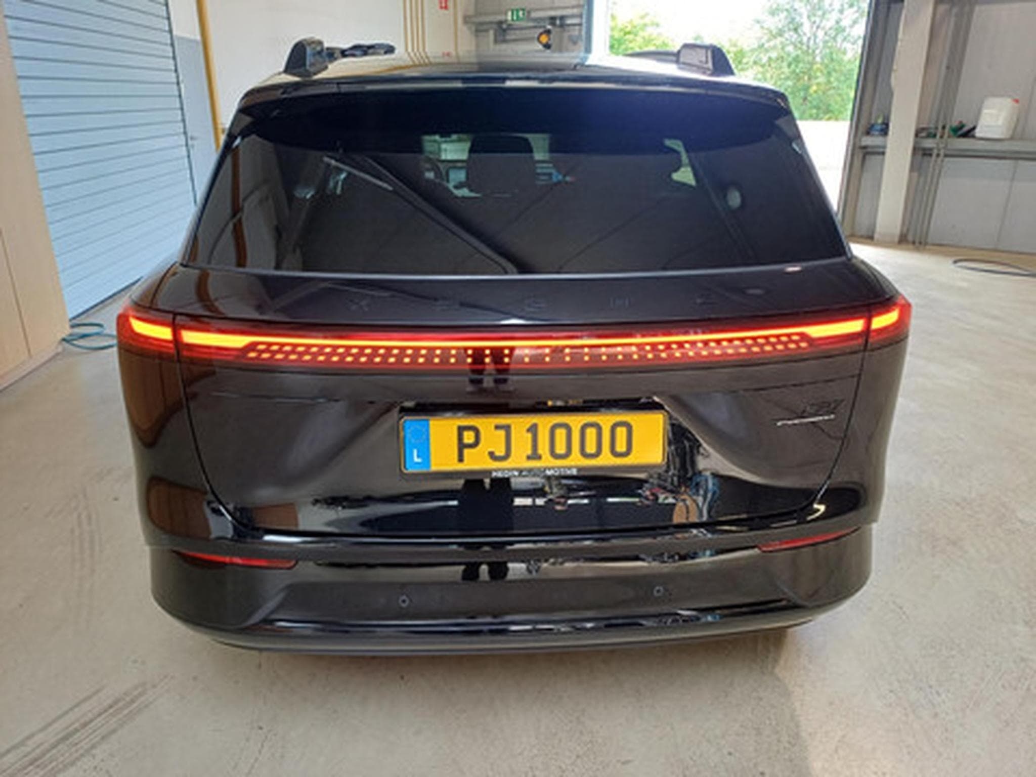 Xpeng G9 New AWD Performan BEV 95KWH Performance AWD (2026) - Foto 5